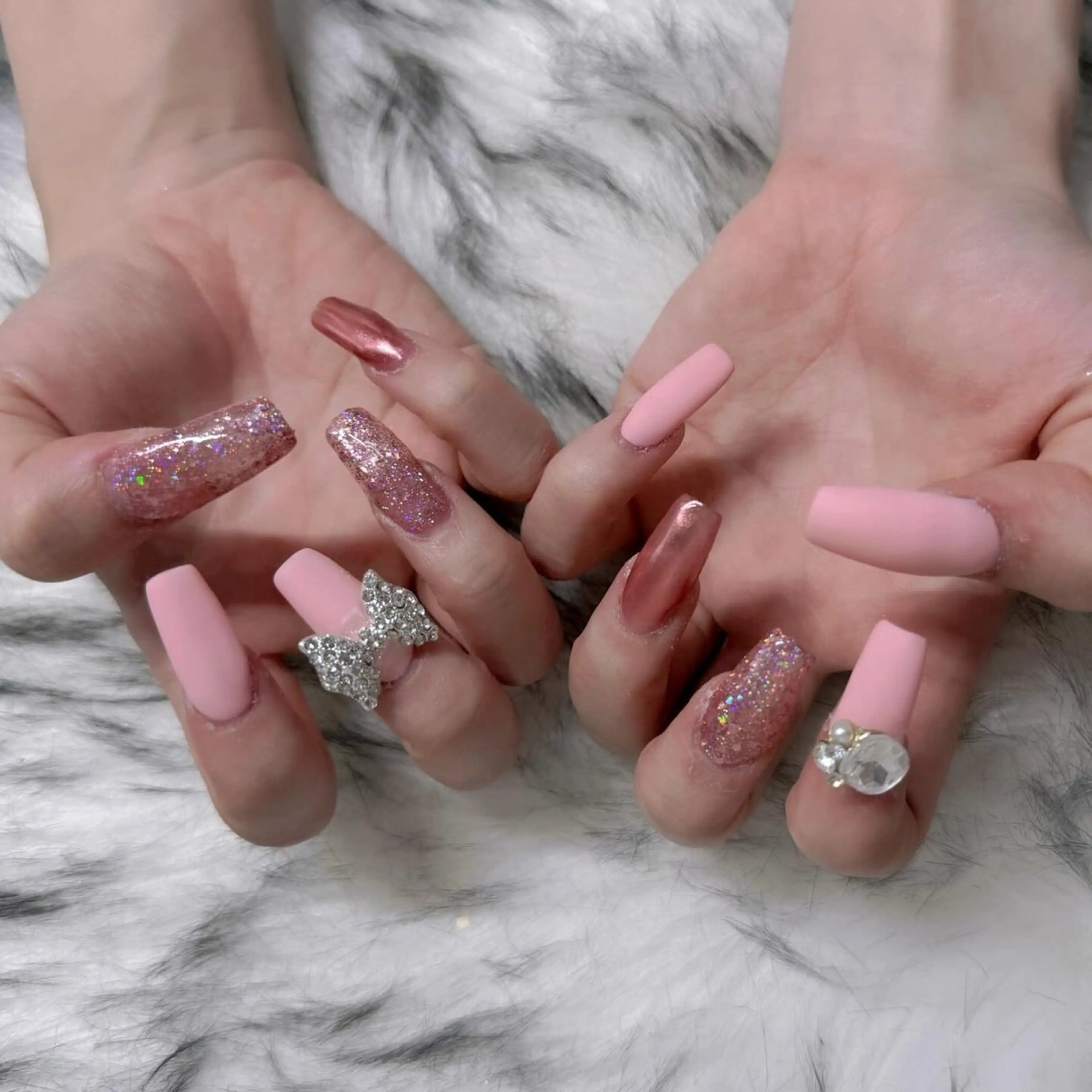 ロング ハンドネイル mao .のネイルデザイン