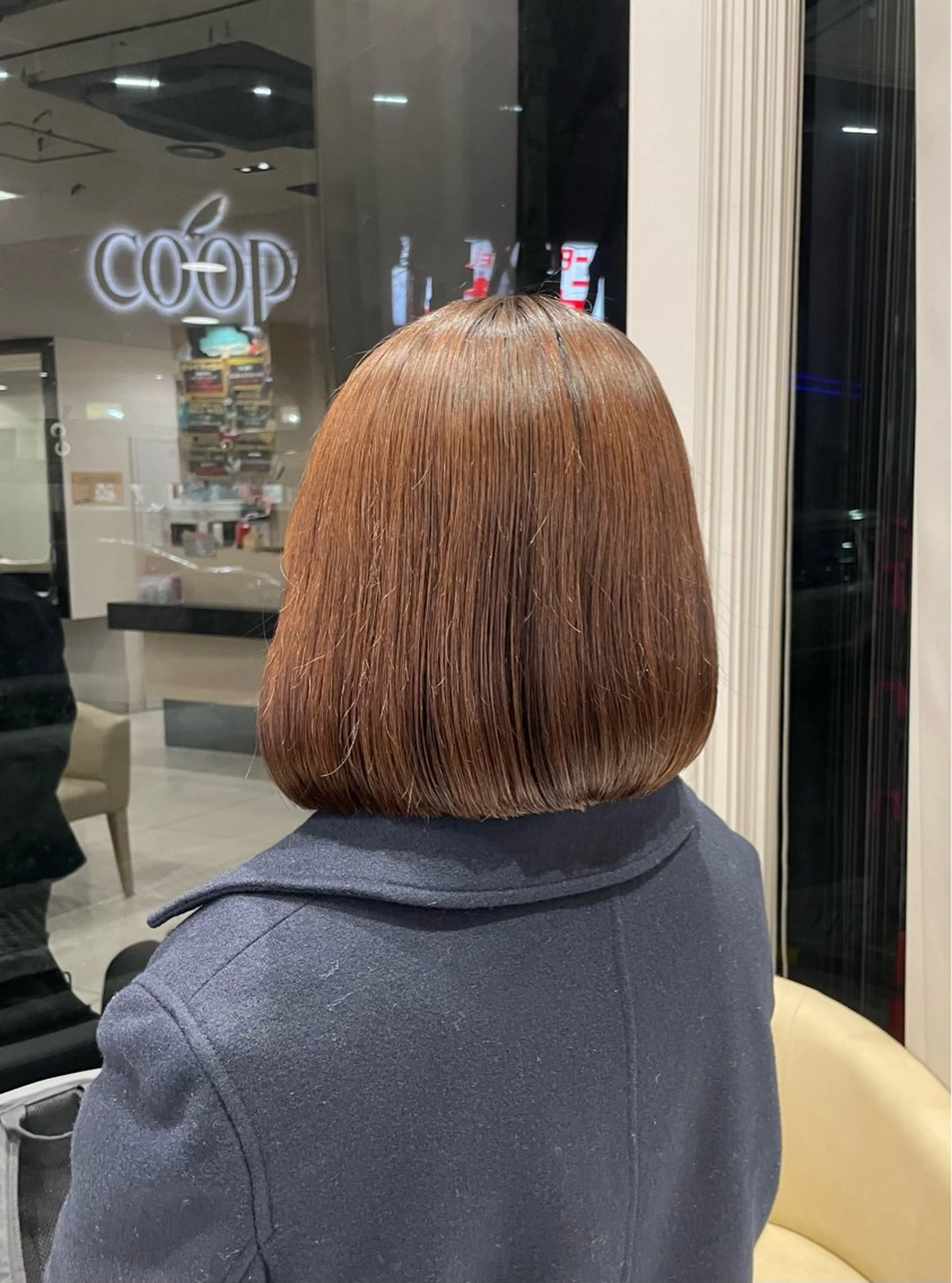 ミディアム ボブ 似合わせカット クロスパーマ/うる艶 カラー/Kurumiのヘアスタイル