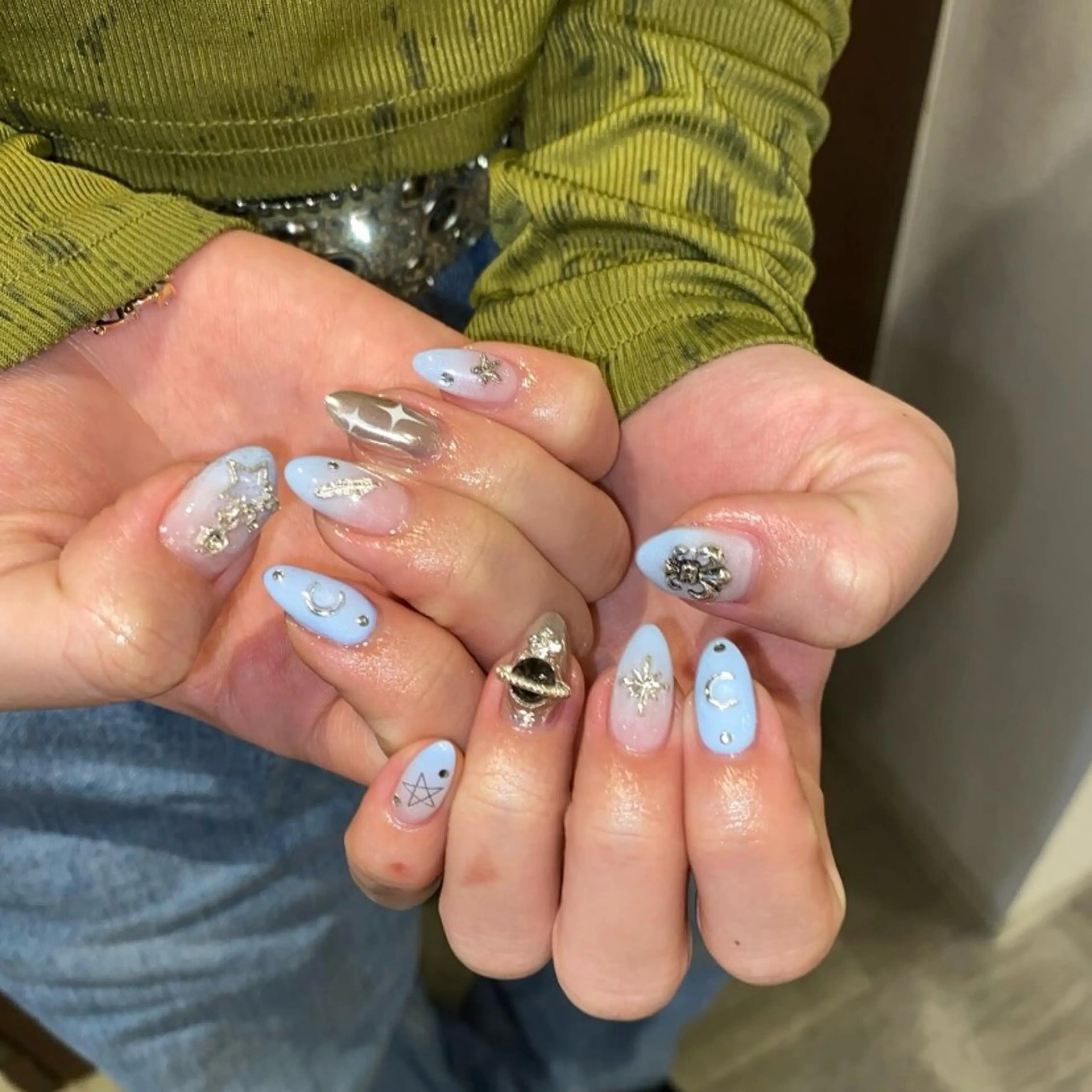 ネイル 𝐀𝐈 ✧*｡のマツエク・マツパデザイン