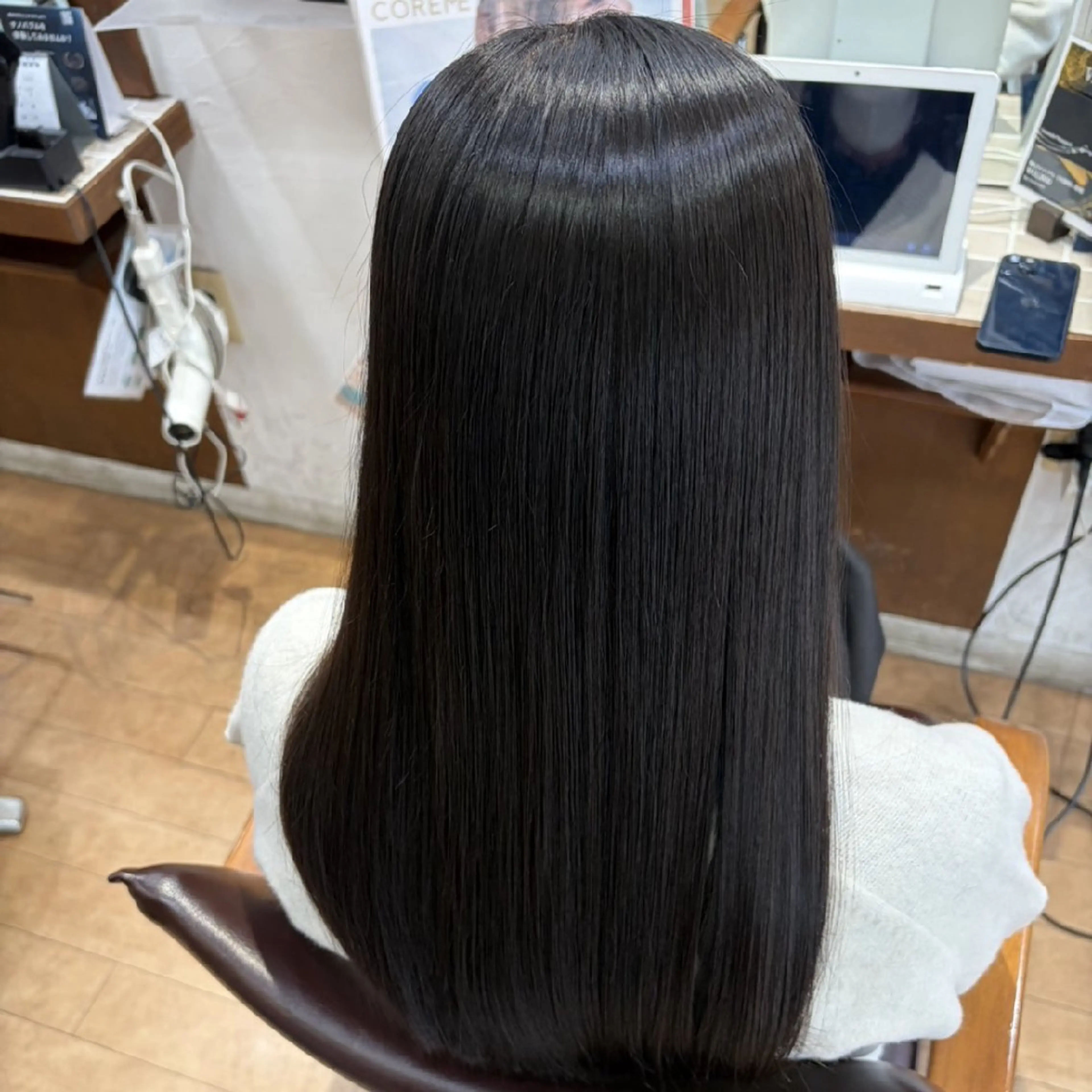 カラー ロング 無料モデル募集中🫧 田村 羽夏のヘアスタイル