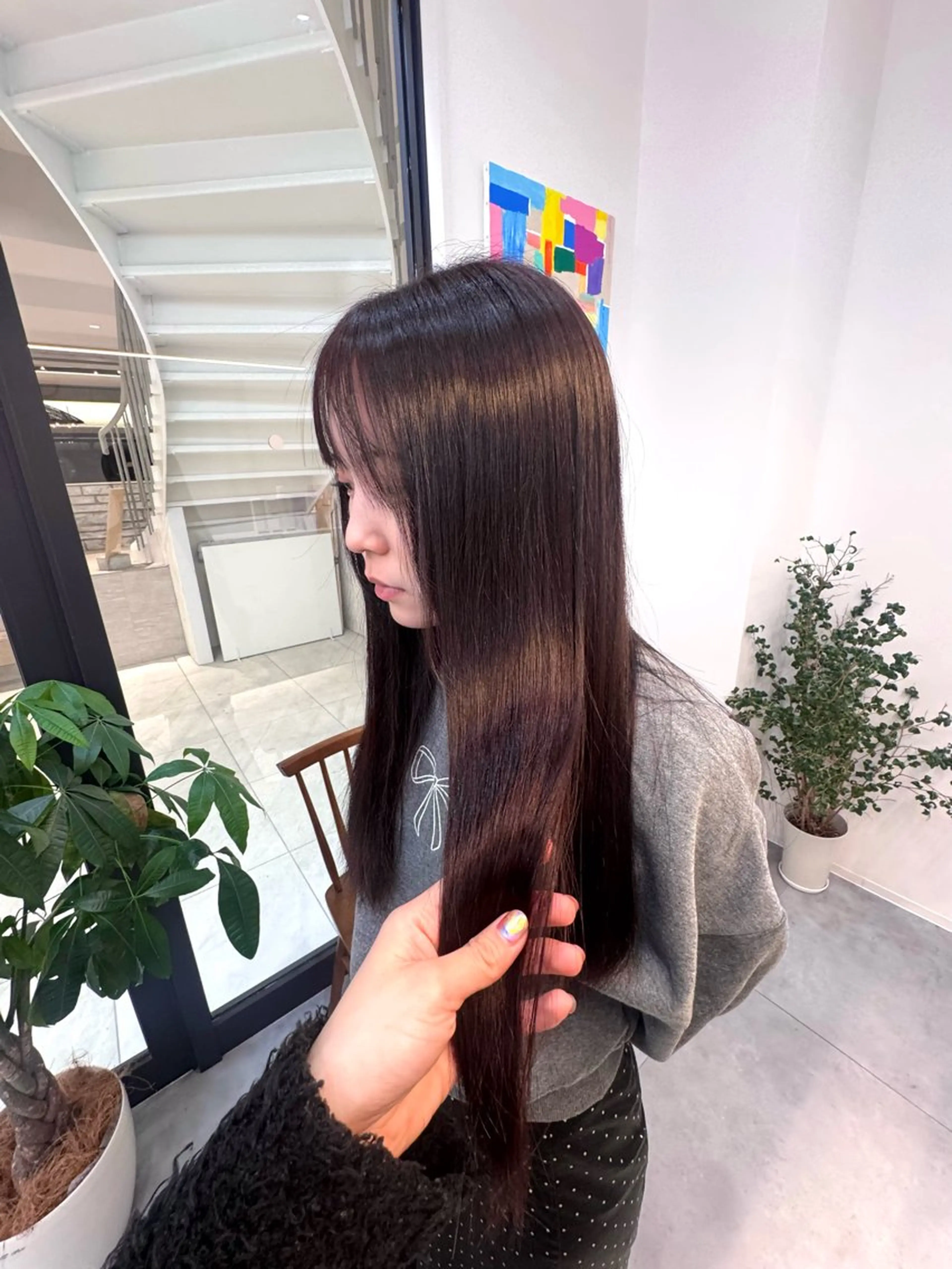 ロング カラー 井端 千尋のヘアスタイル