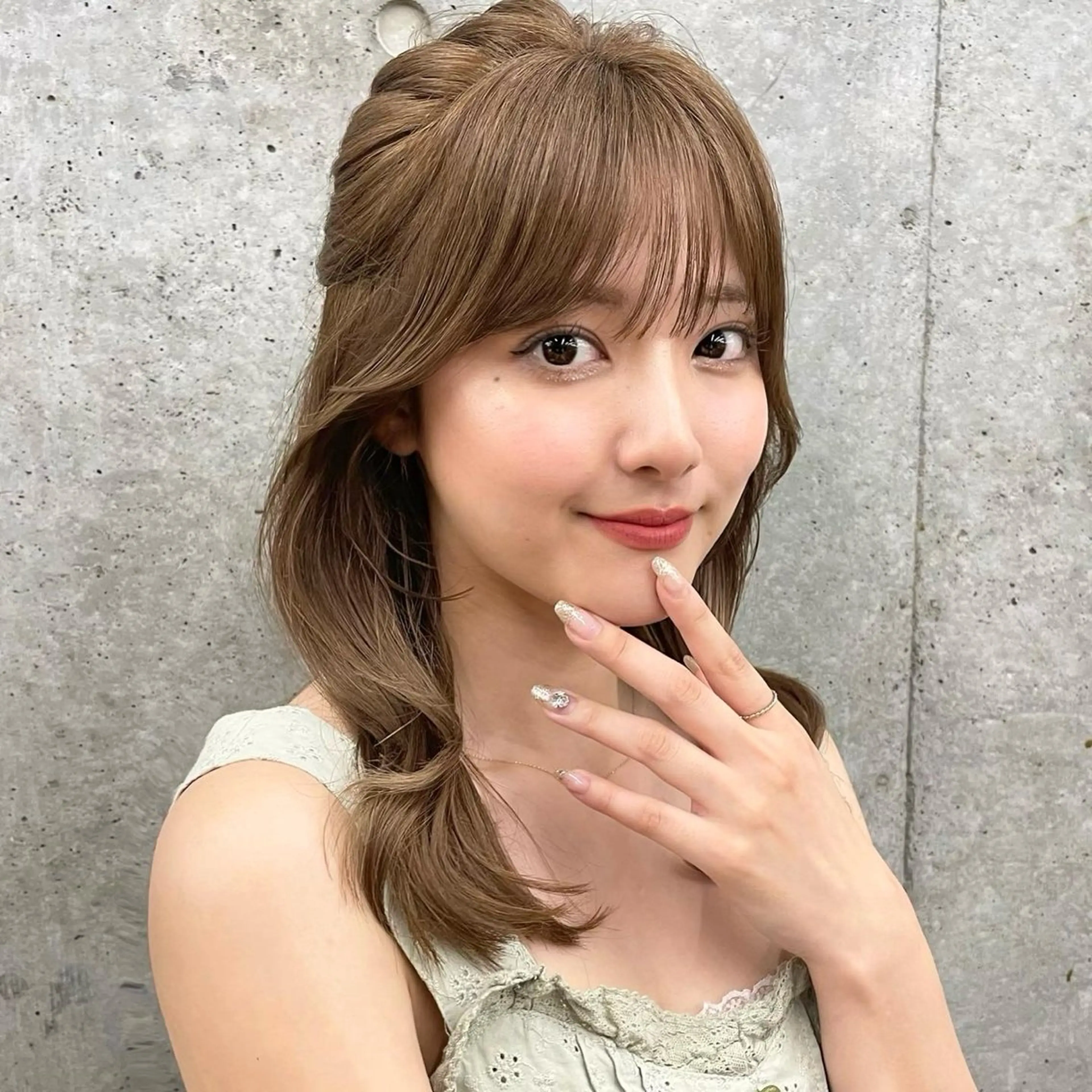 セミロング カラー ベージュカラー カット 盛れる顔周り /透明感/かりん🎀のヘアスタイル