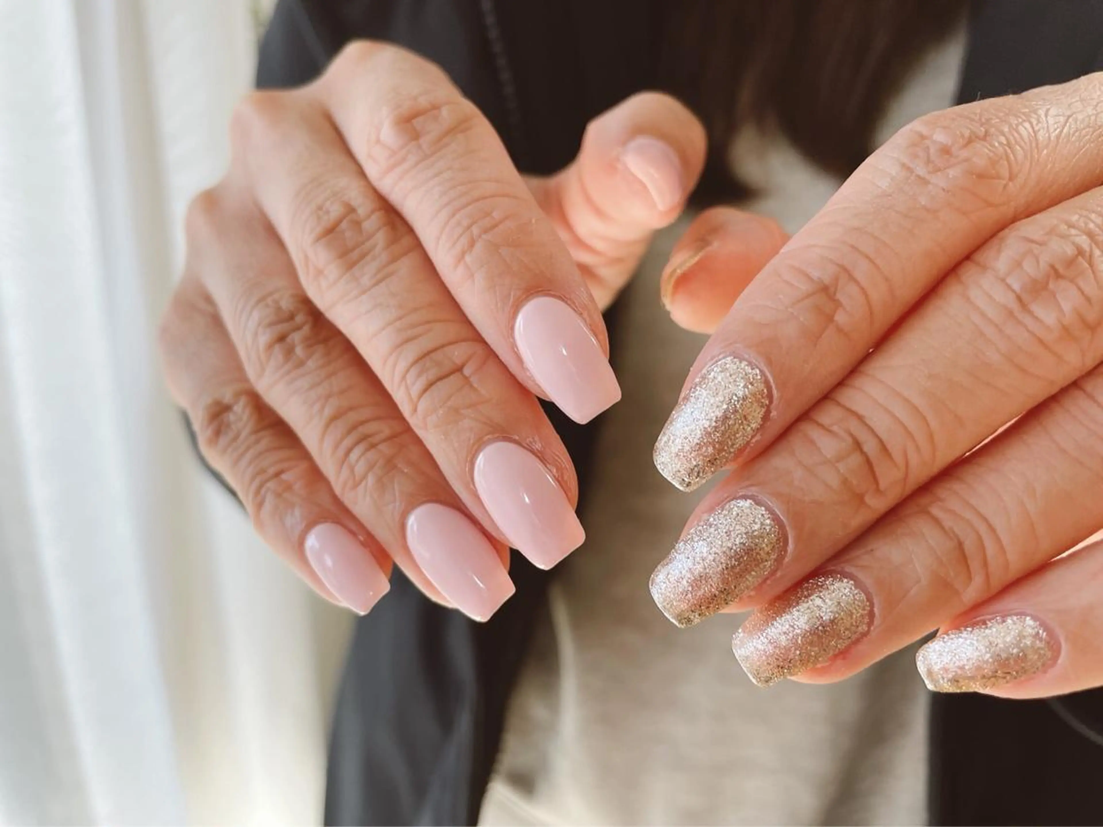 ネイル オーロラネイル フラワーネイル フットネイル フレンチネイル ジェルネイル ハンドネイル mogunail &blowのネイルデザイン