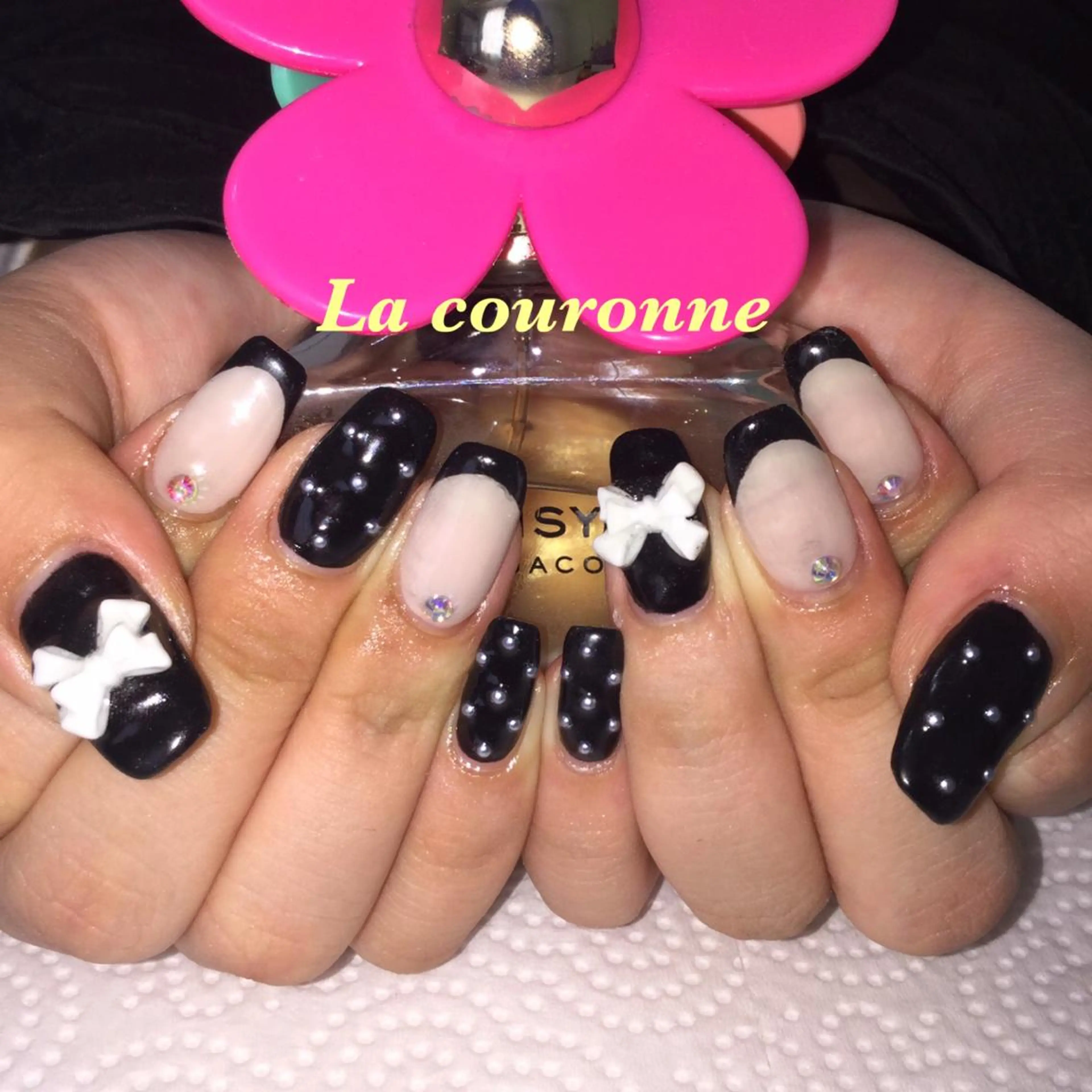 ネイル ハンドネイル Lacouronne NATSUMIのネイルデザイン