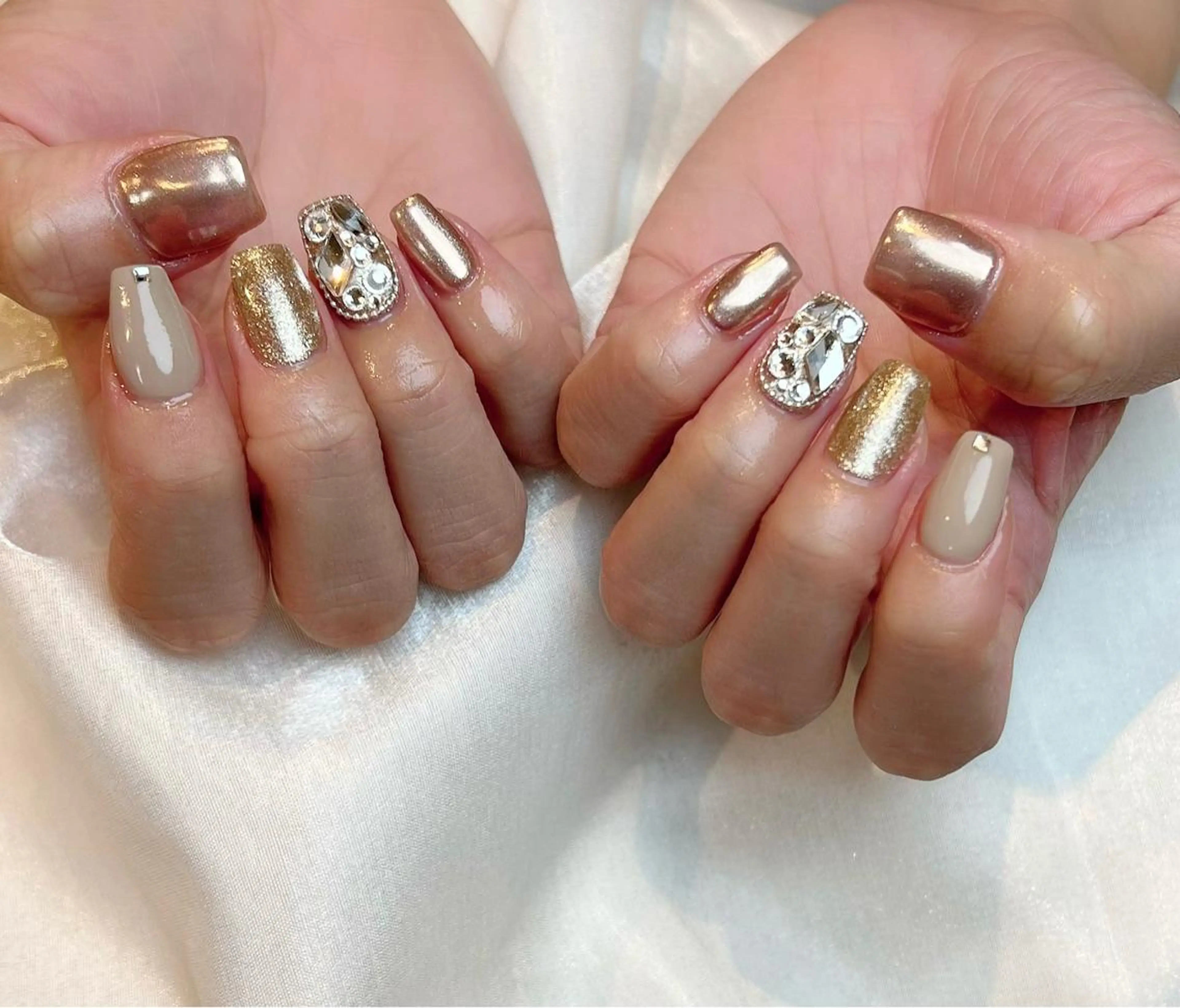 ネイル Lino+ ネイル&よもぎ蒸しのネイルデザイン