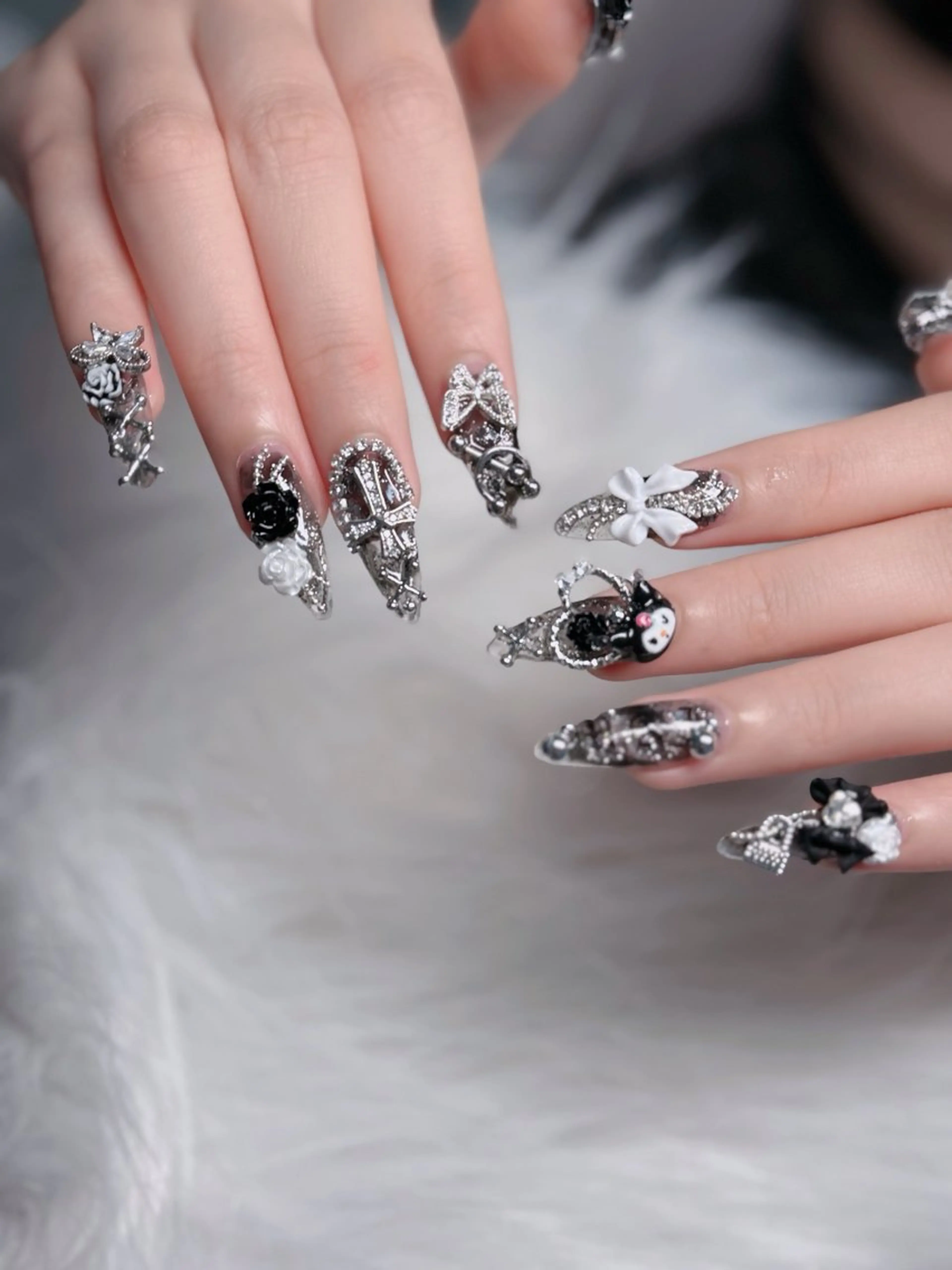 ネイル フレンチネイル ジェルネイル ガラスフレンチ ハロウィン 韓国ネイル H.baby Nail Salonのネイルデザイン