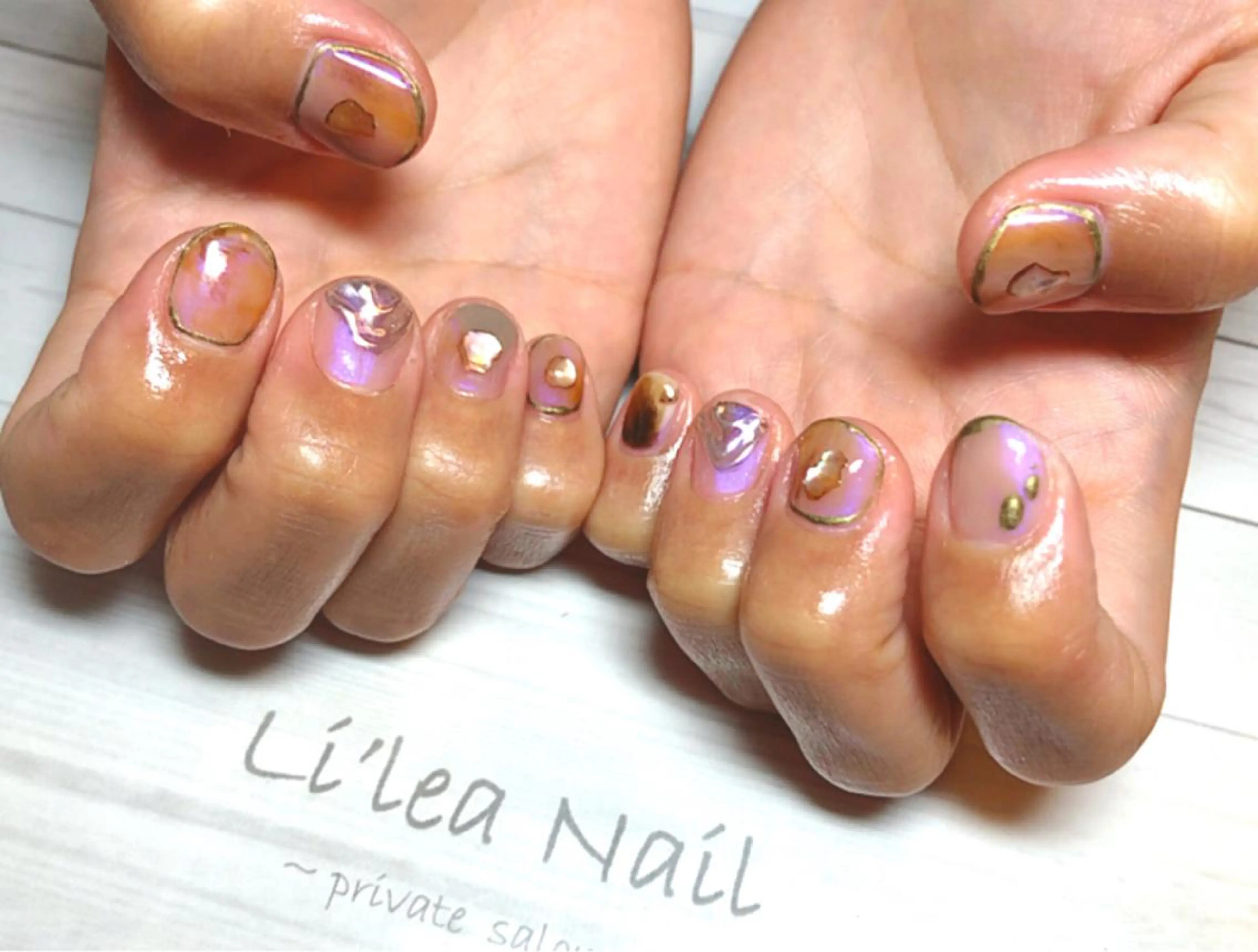 ネイル Li'leaNail AINAのネイルデザイン