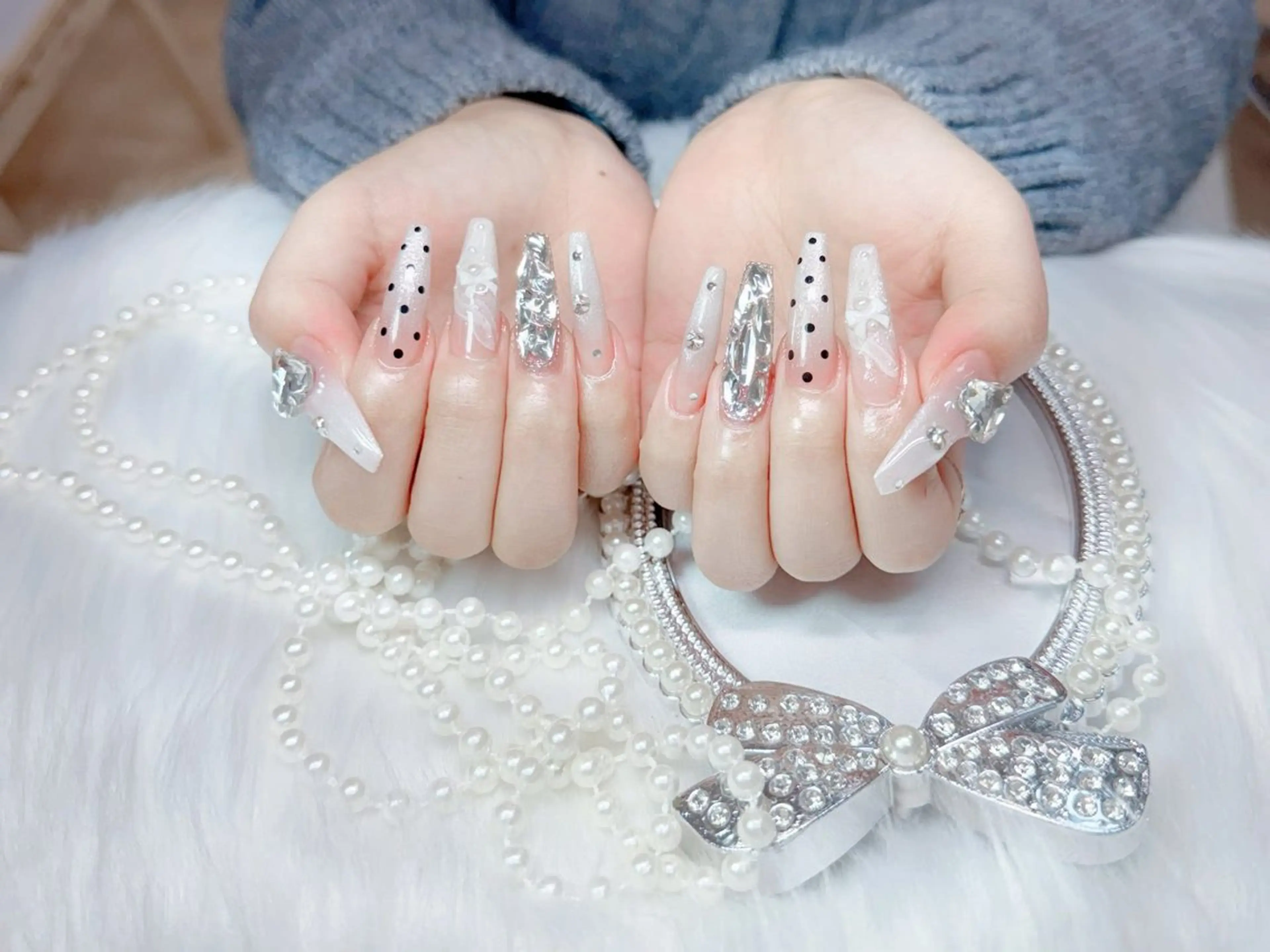 カラー RUBY NAIL SPAのネイルデザイン