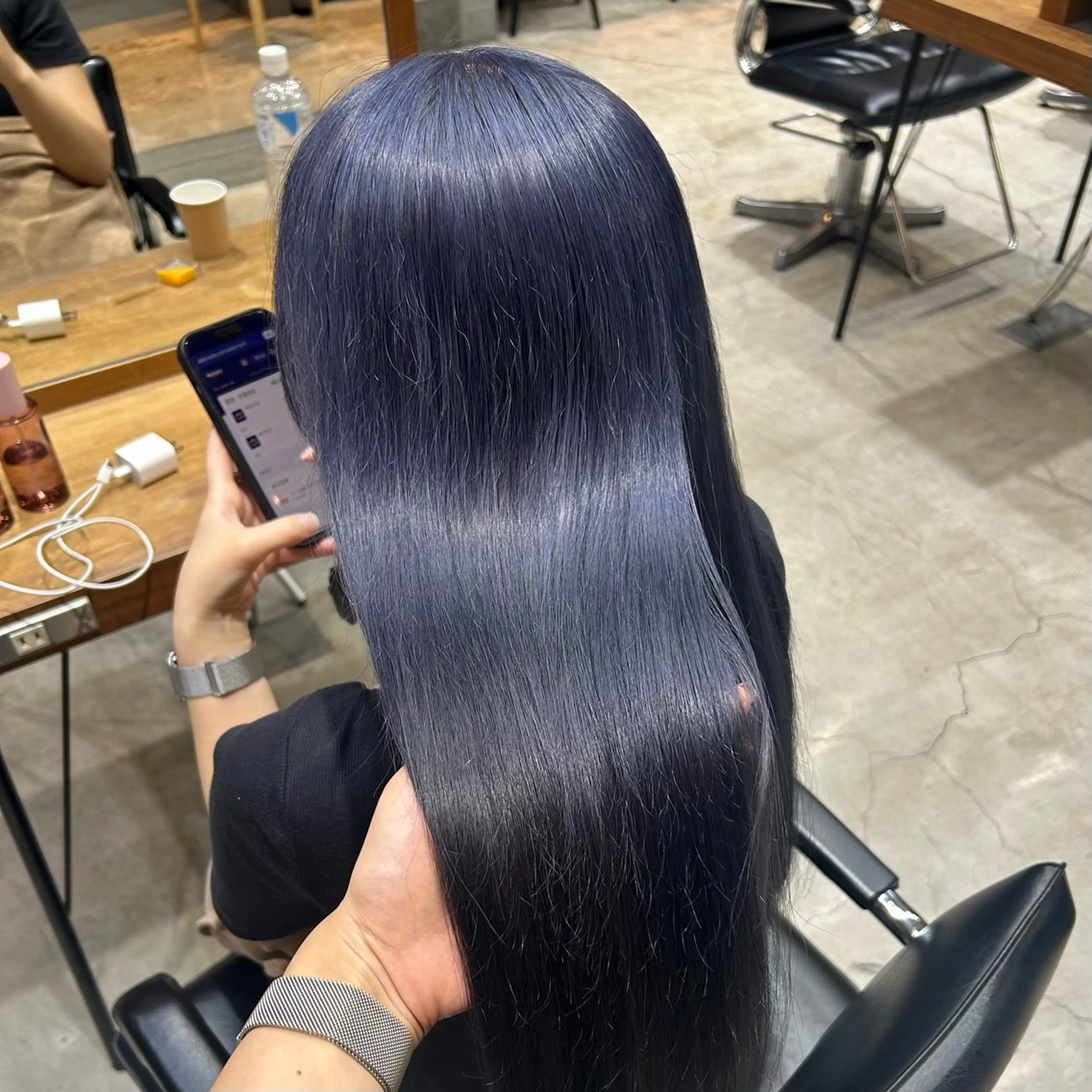 💫ハイトーンでもうる艶髪に💫【ブリーチ＋カラー＋髪質改善トリートメント✨️】の写真