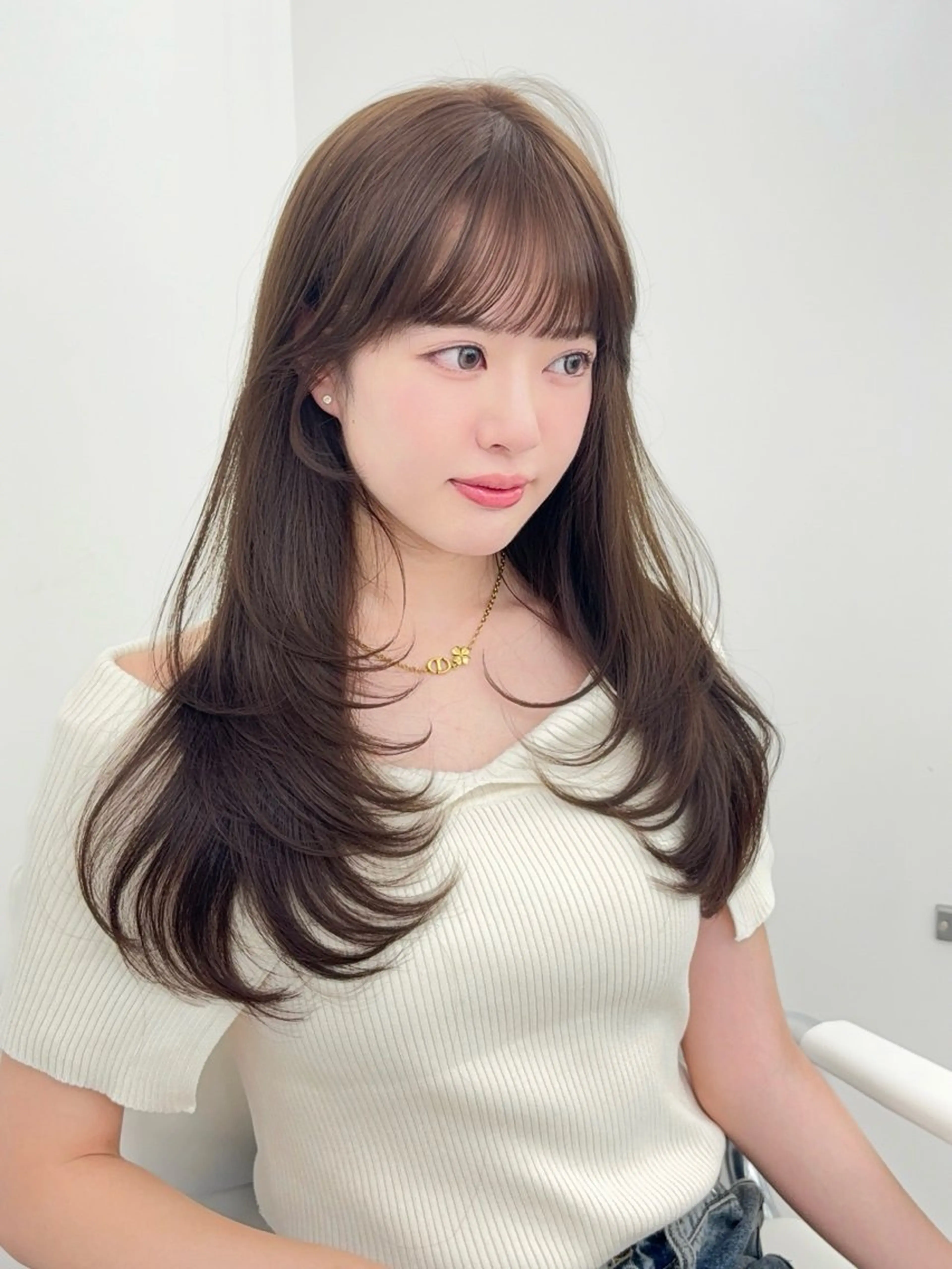 ロング カラー 小顔カット カット ヘアカラー トリートメント 韓国ヘア/レイヤー/ 顔まわり足立遥奈のヘアスタイル