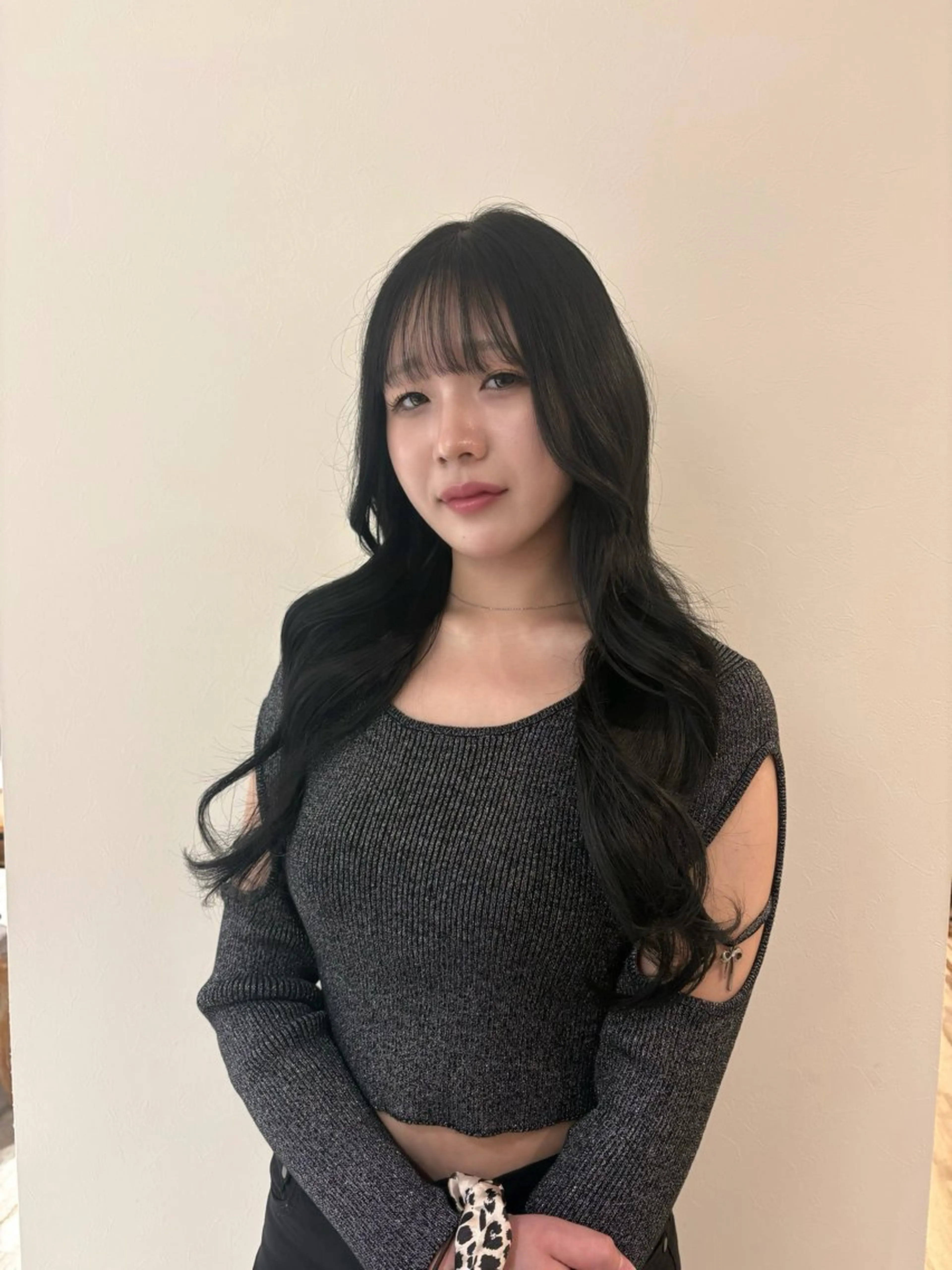 ロング カラー カット ヘアカラー トリートメント abilita MIYUのヘアスタイル