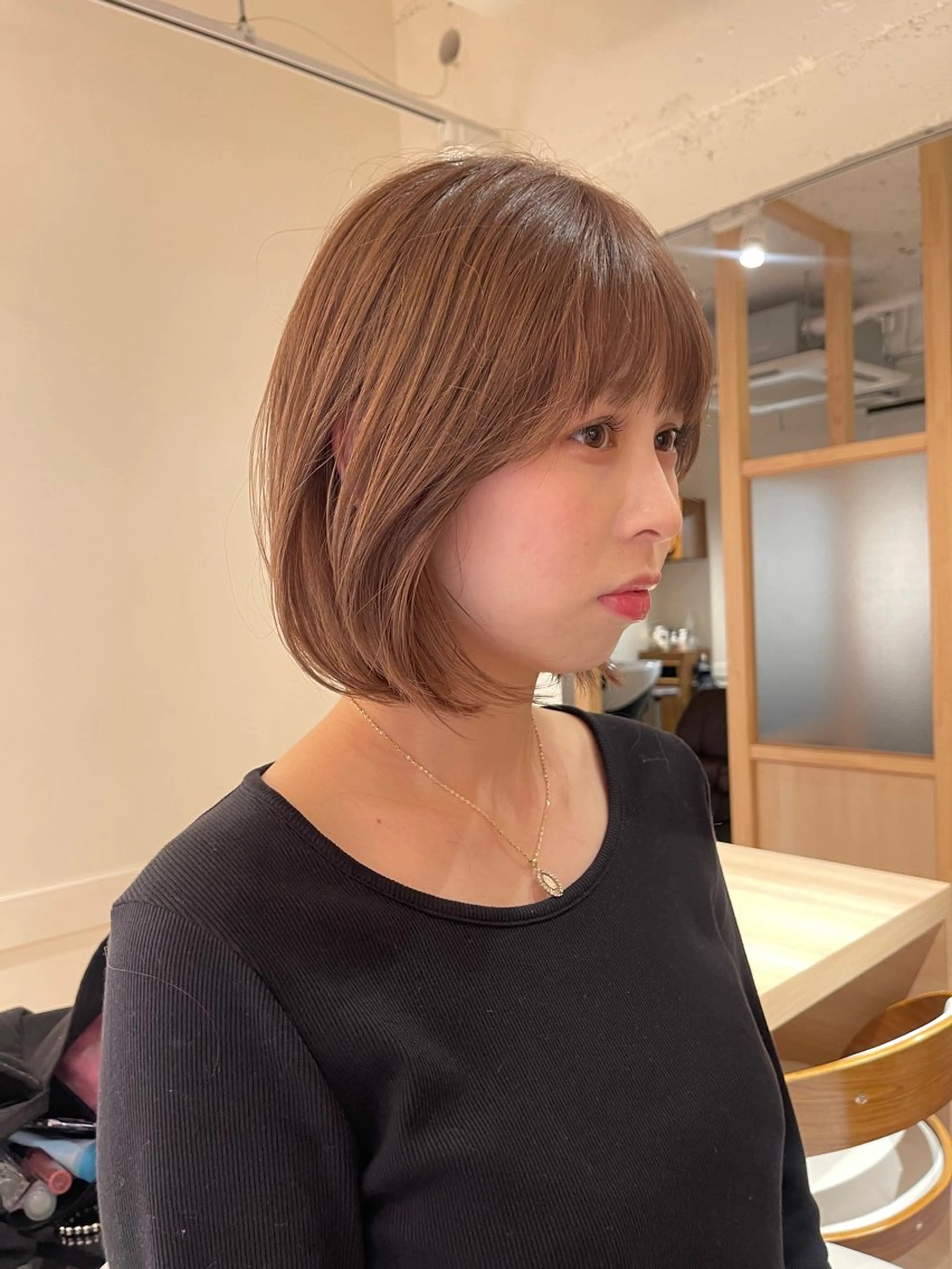 ショート カラー ベージュカラー ブラウンカラー ブラウンベージュ ボブ カット ヘアカラー トリートメント “ミニモ最高評価獲得 “代表"Kohei"のヘアスタイル