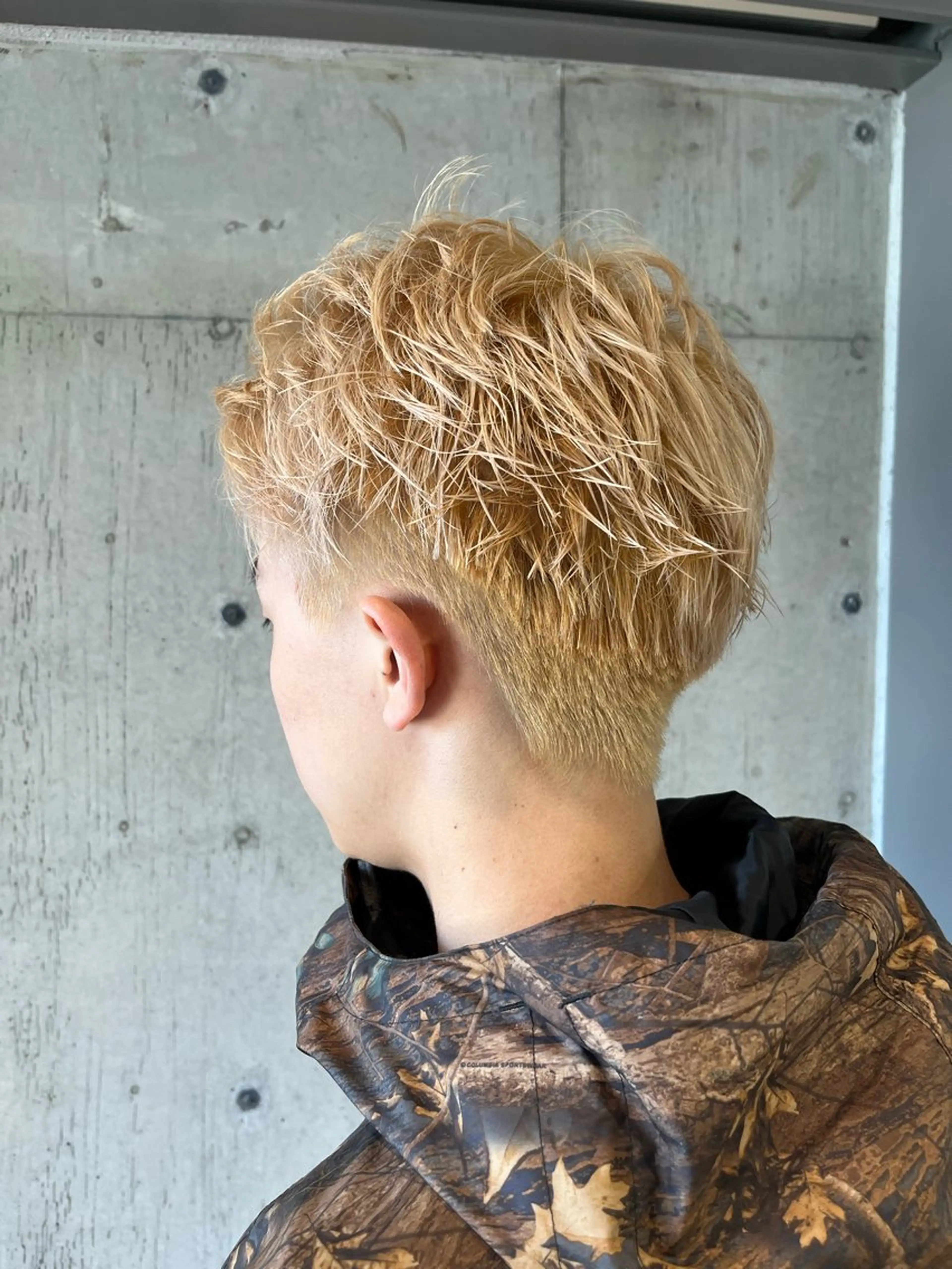 カラー メンズ カット ヘアカラー トリートメント ボブ×透明感カラー 特化・リクト💥のヘアスタイル