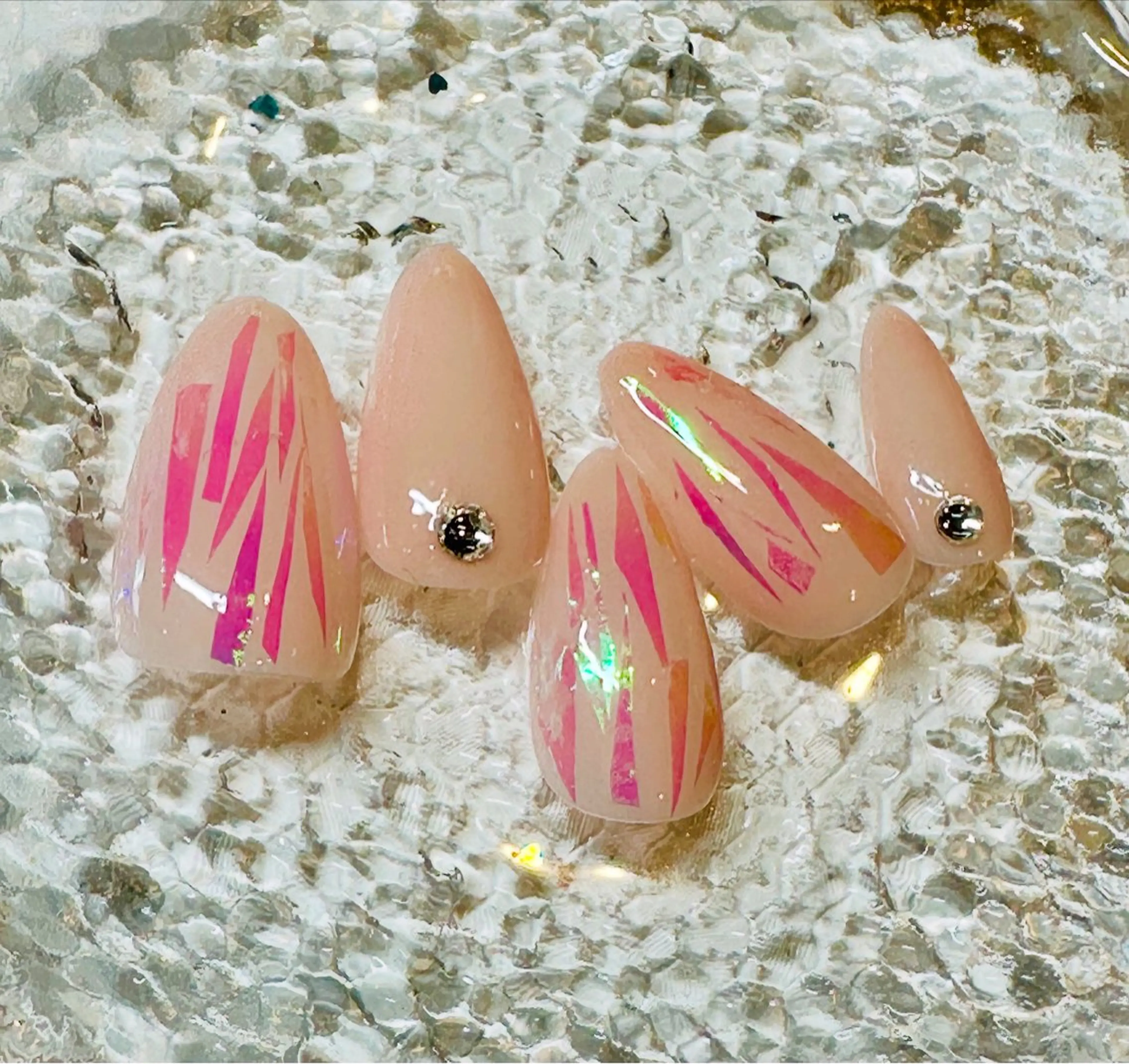 ネイル アートネイル オーロラネイル マグネットネイル マットネイル オフィスネイル 田端 笑理菜のネイルデザイン