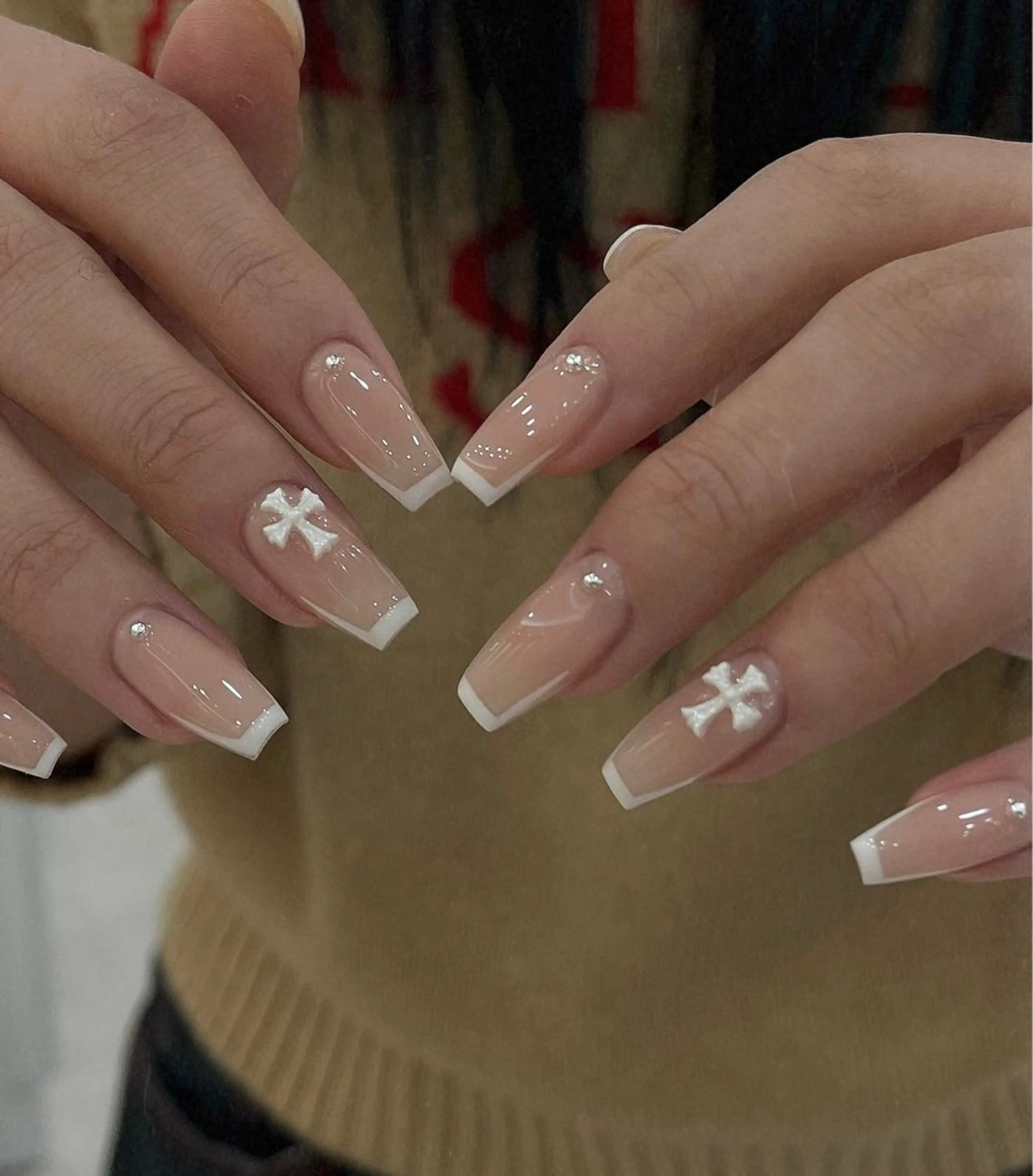 ミディアム 韓国風ヘア ハンドネイル Aila Nail HanChanのネイルデザイン