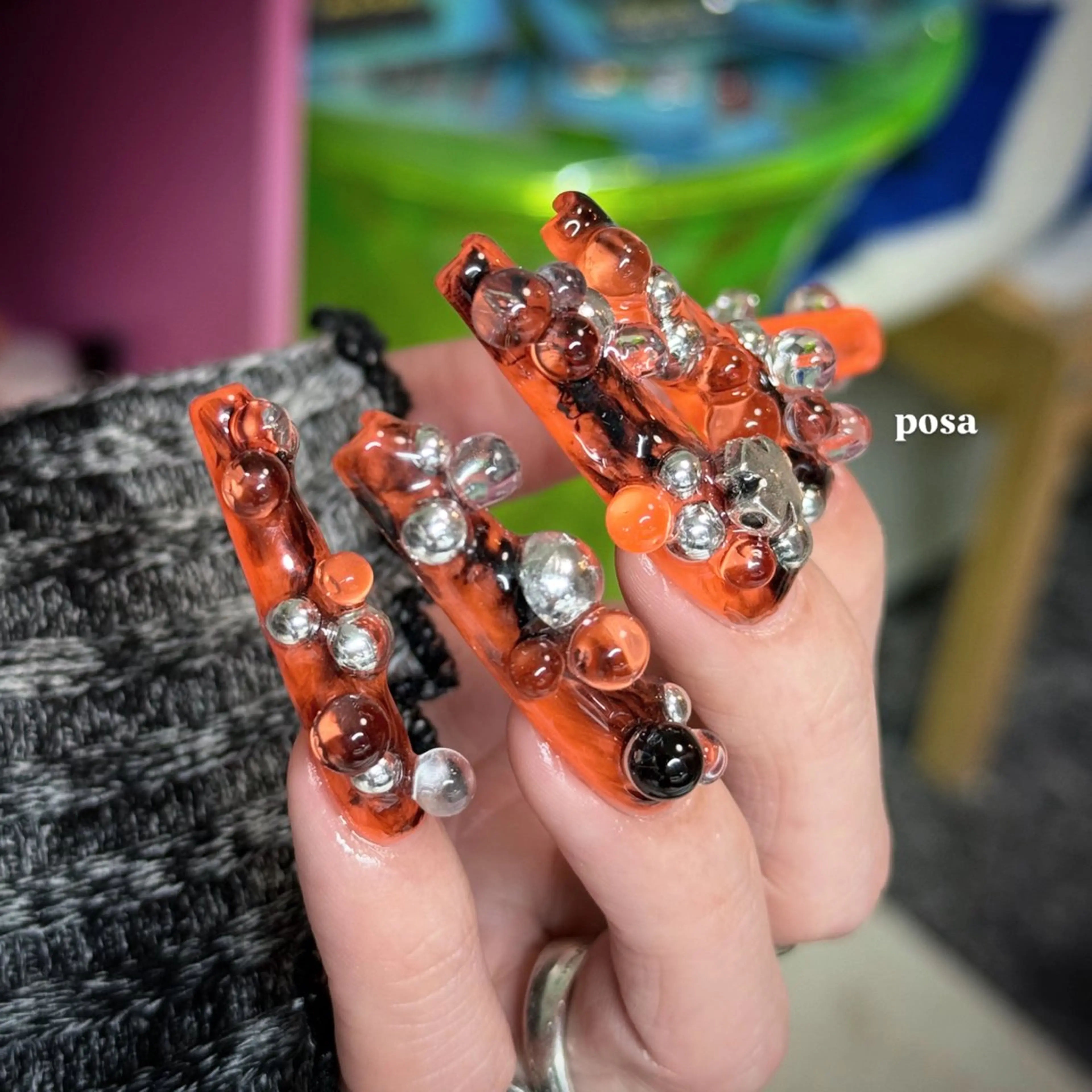 ネイル アートネイル ロングネイル オレンジ シンプルネイル ハンドネイル posa nail モエミのネイルデザイン