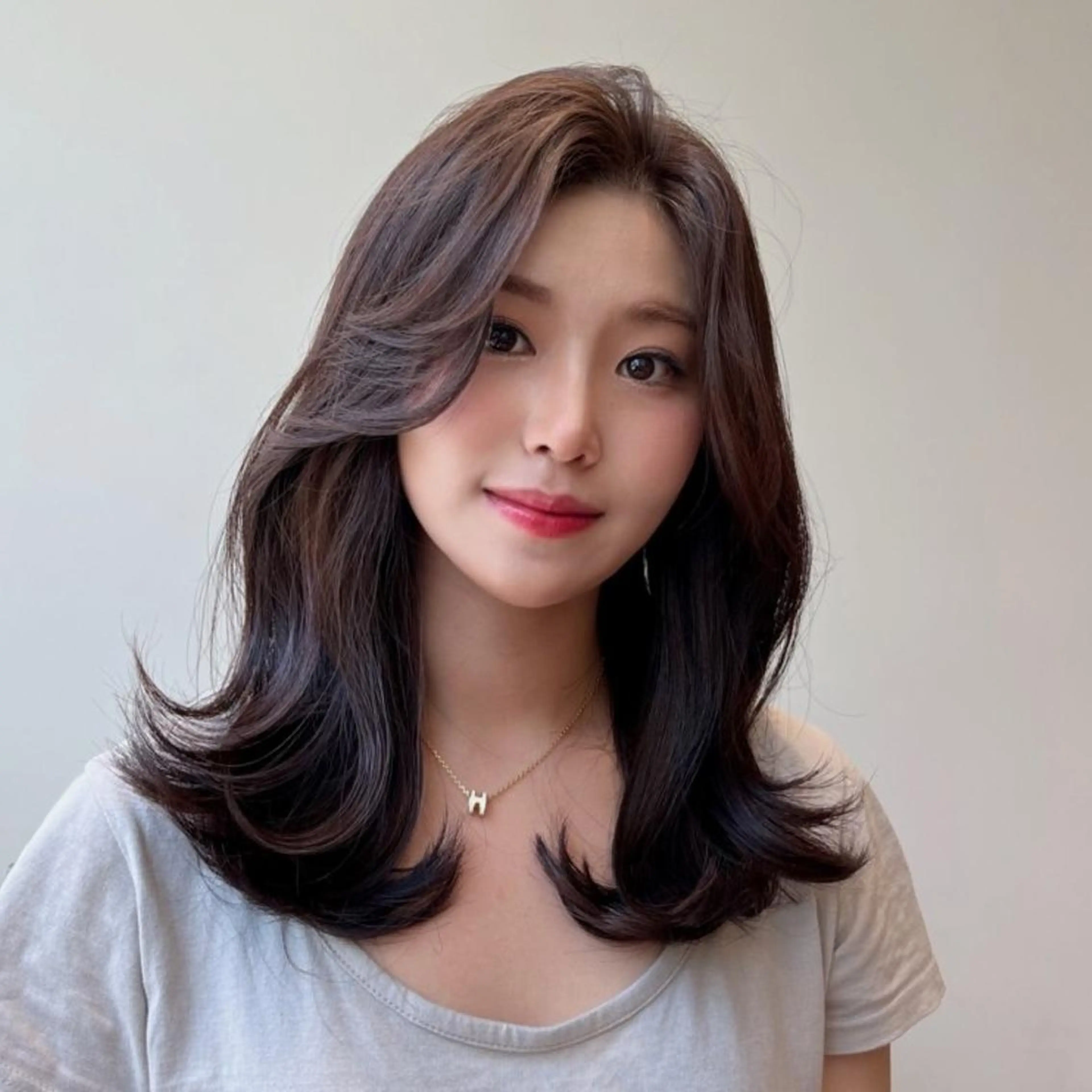 セミロング 韓国風ヘア 韓国特化エクステ🟨 エクステのヘアスタイル