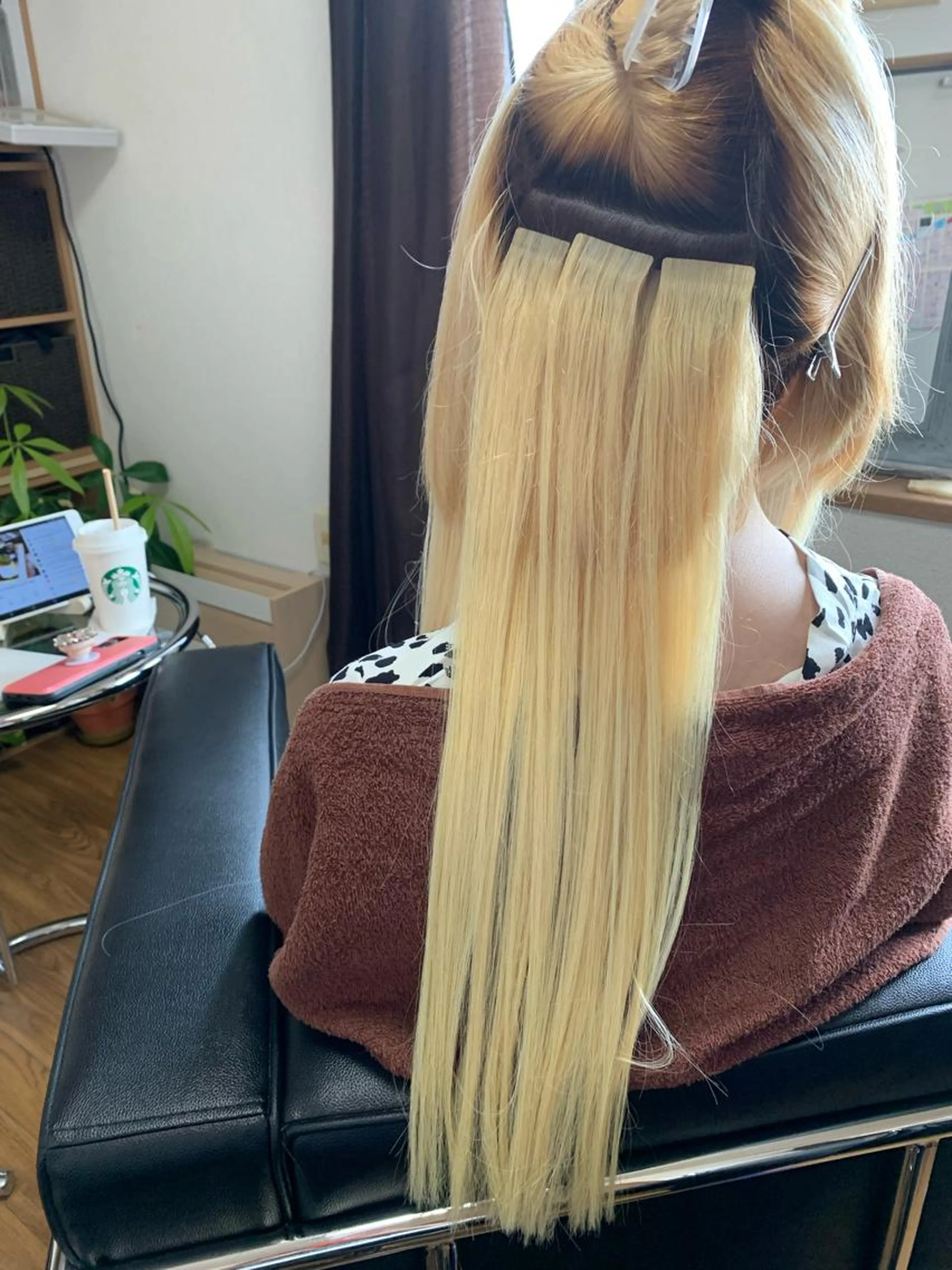 ヘアエクステ( ¯•ω•¯ )シールタイプやカネカロンや人毛編み込み※ご注文に時間を頂きます!!の写真