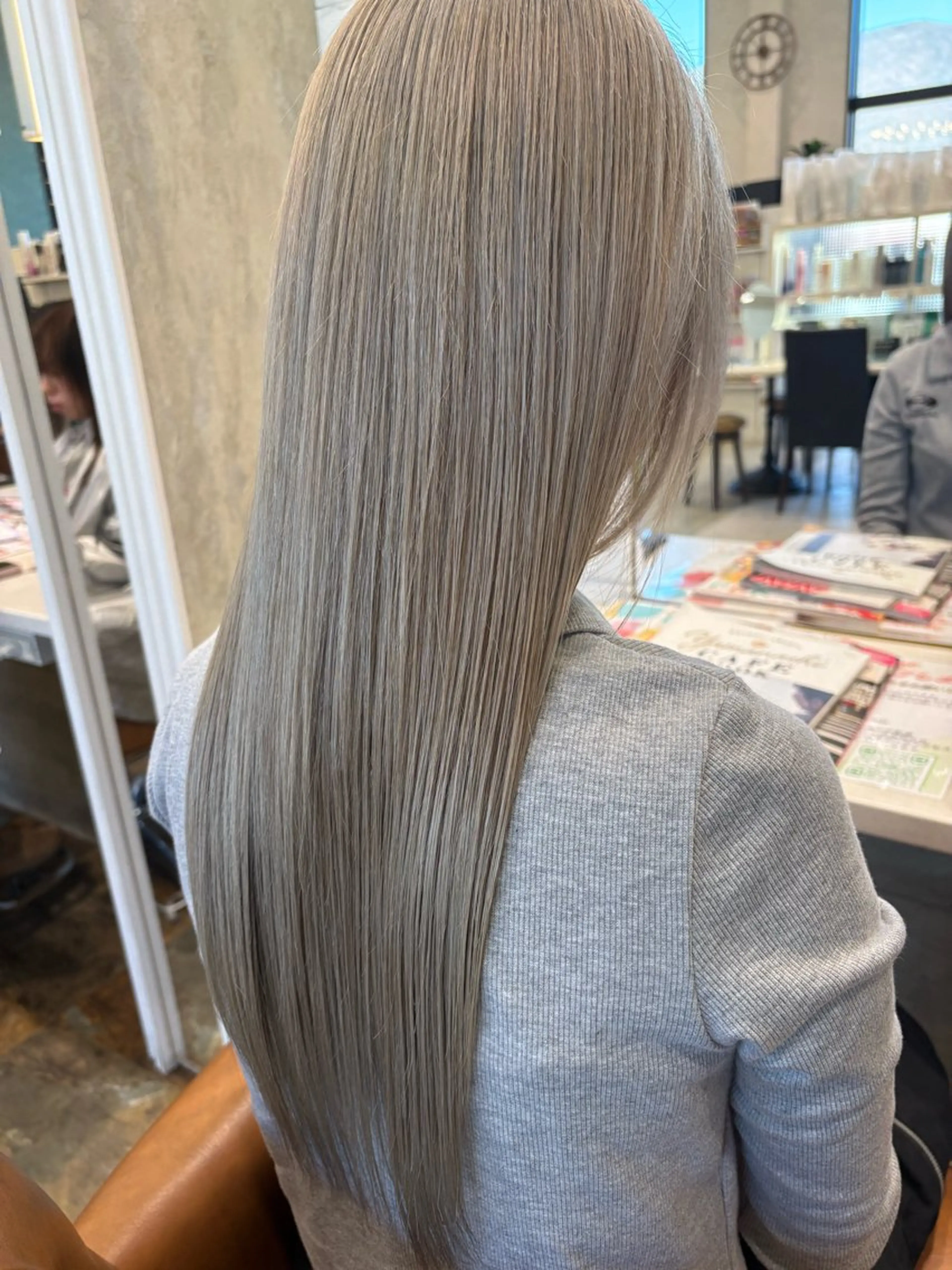 セミロング カット ヘアカラー RITZ 髪質改善/ 清水のヘアスタイル