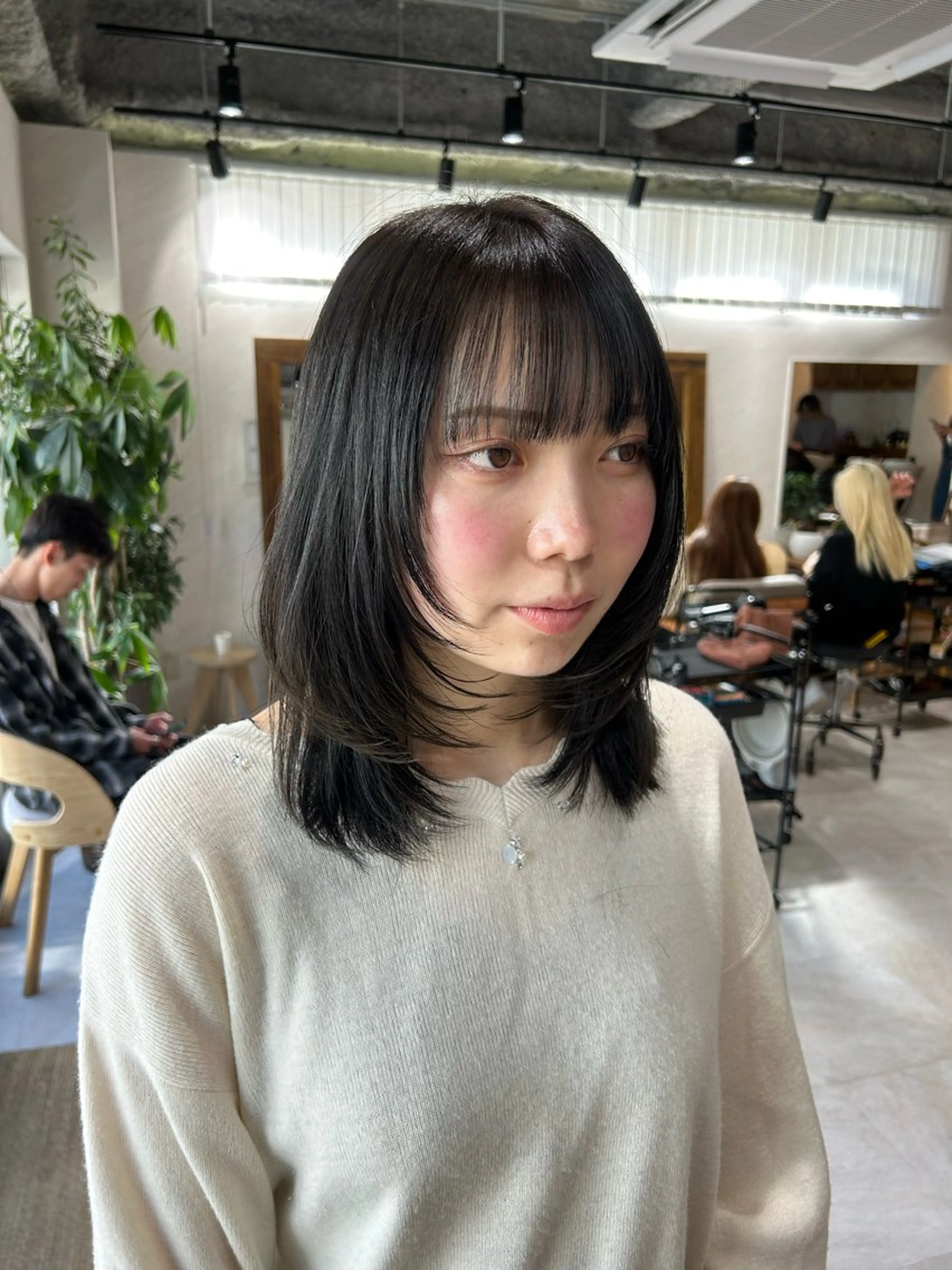 ミディアム ヘアアレンジ カット トリートメント 🌷横浜/レイヤー /艶カラー🌷のヘアスタイル