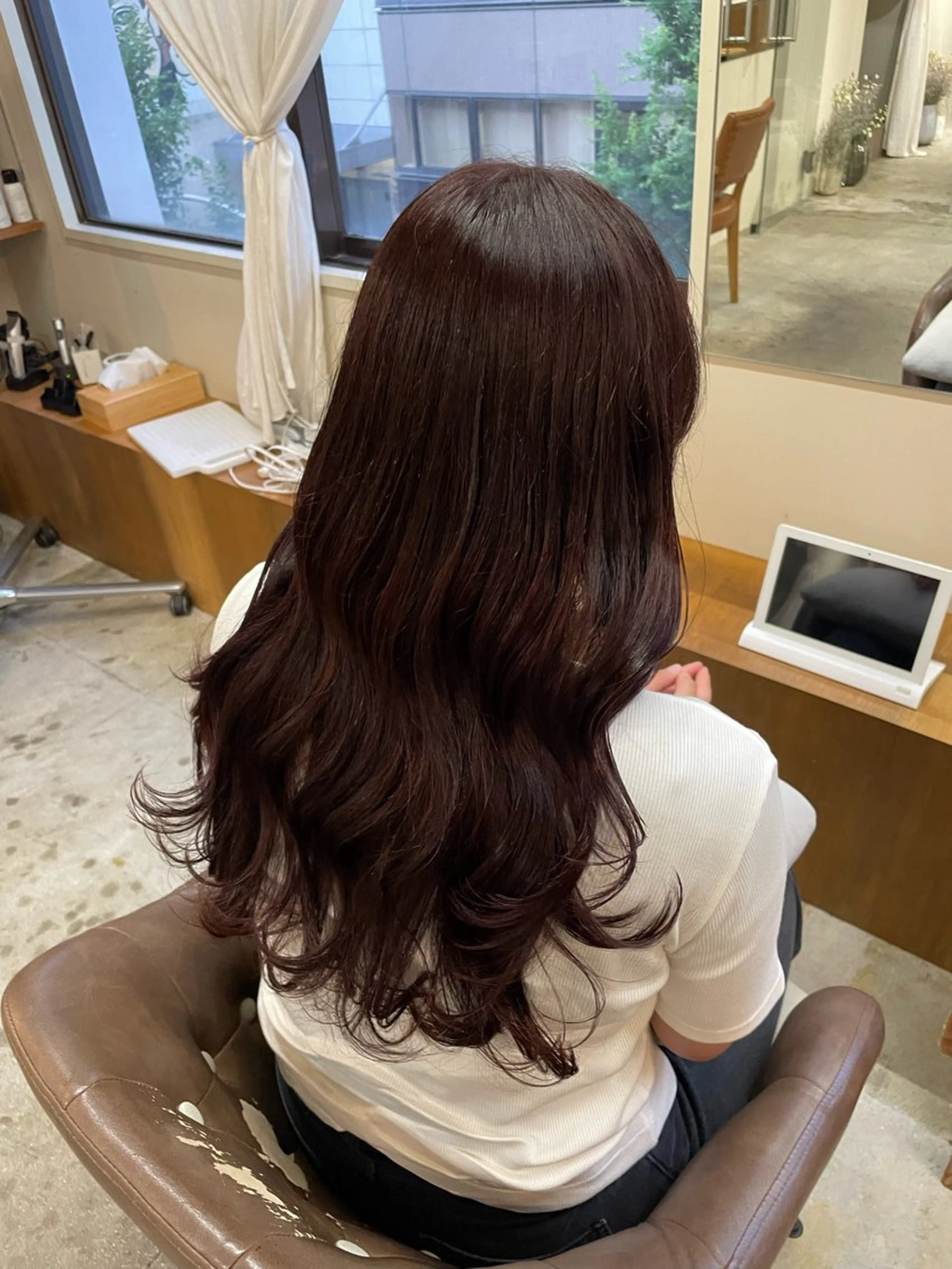 ロング カラー 山下 悠月のヘアスタイル