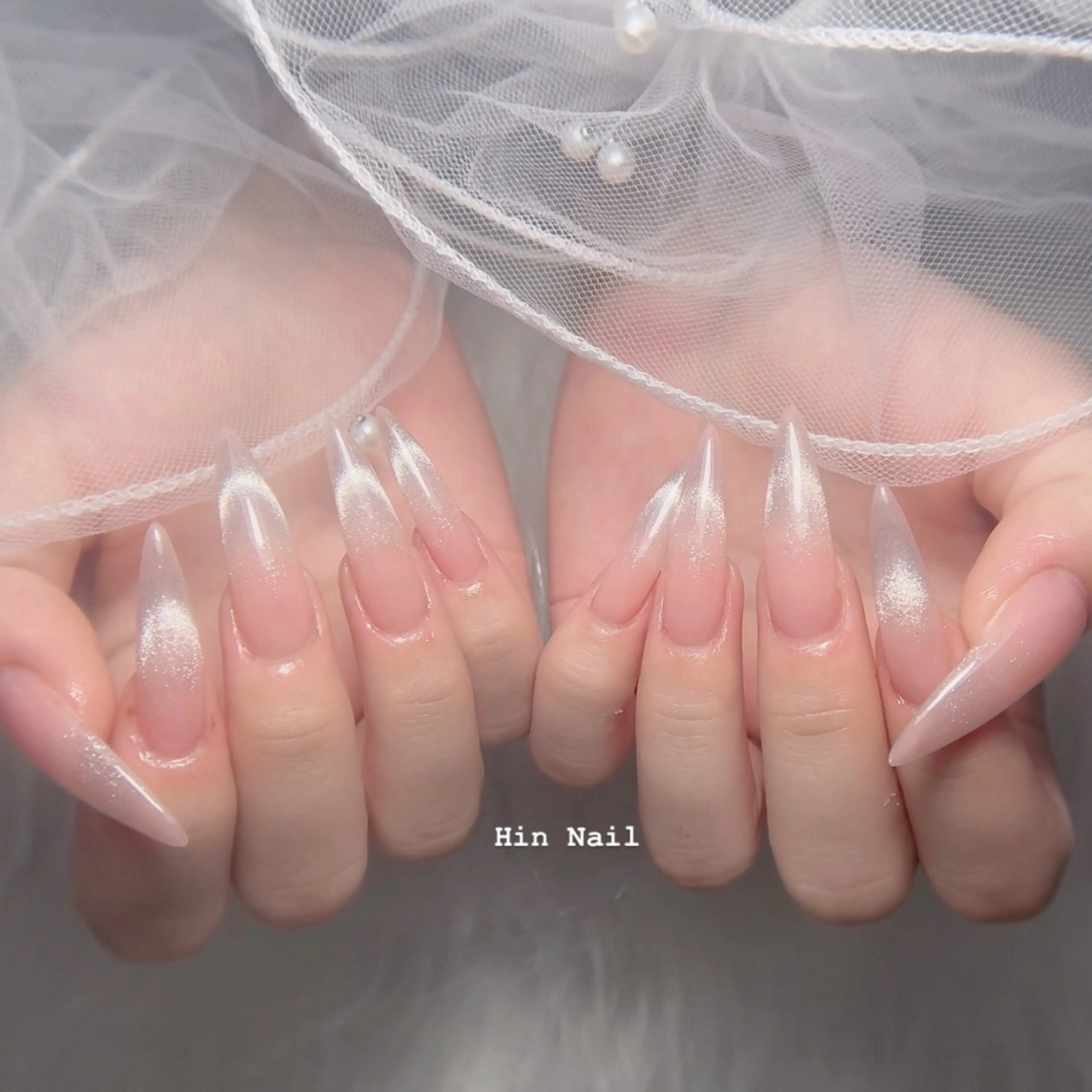 ネイル フレンチネイル マグネットネイル ハンドネイル HIN NAILのネイルデザイン
