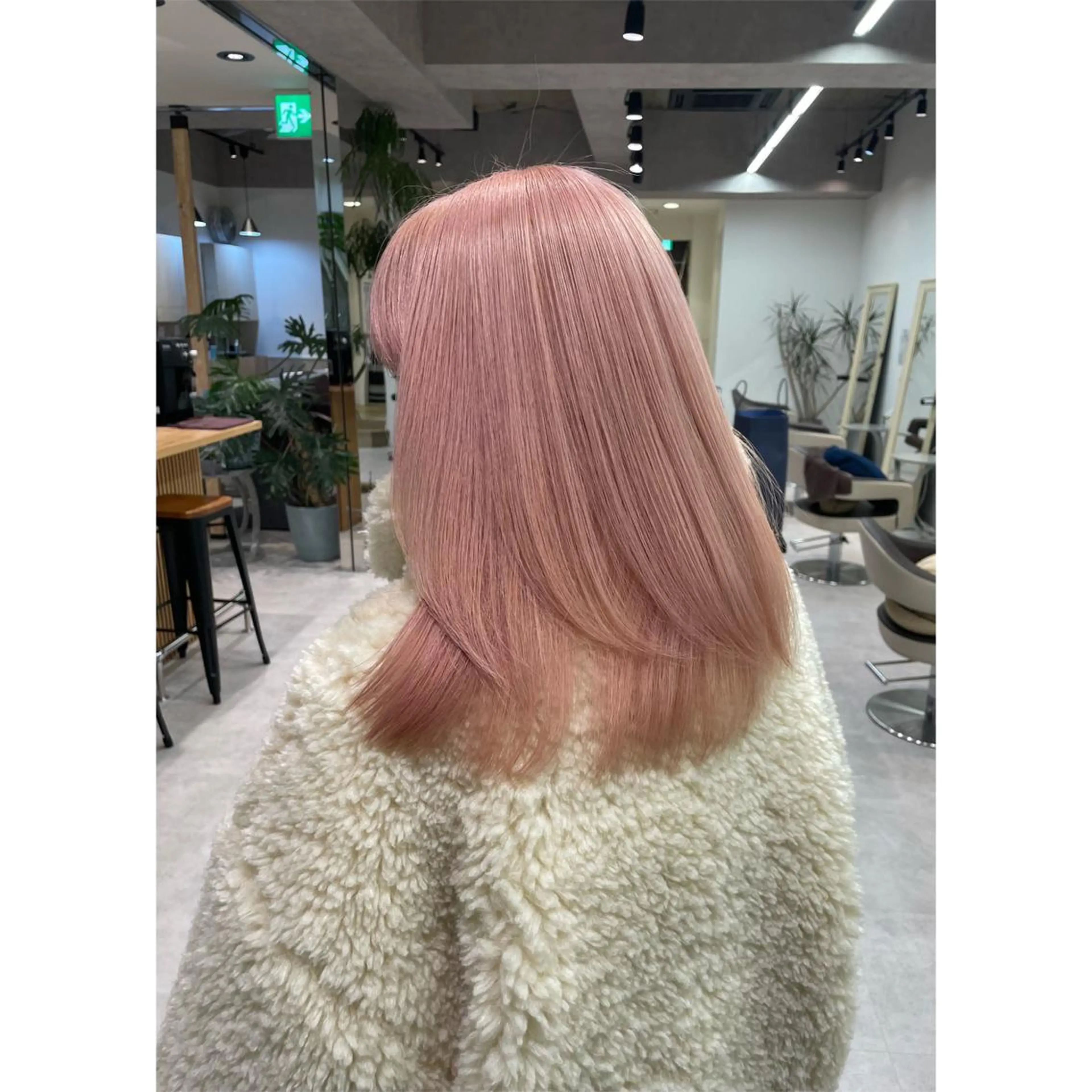 セミロング カラー ヘアカラー ピンクカラー🎀/ ミルクティー🍼花音のヘアスタイル