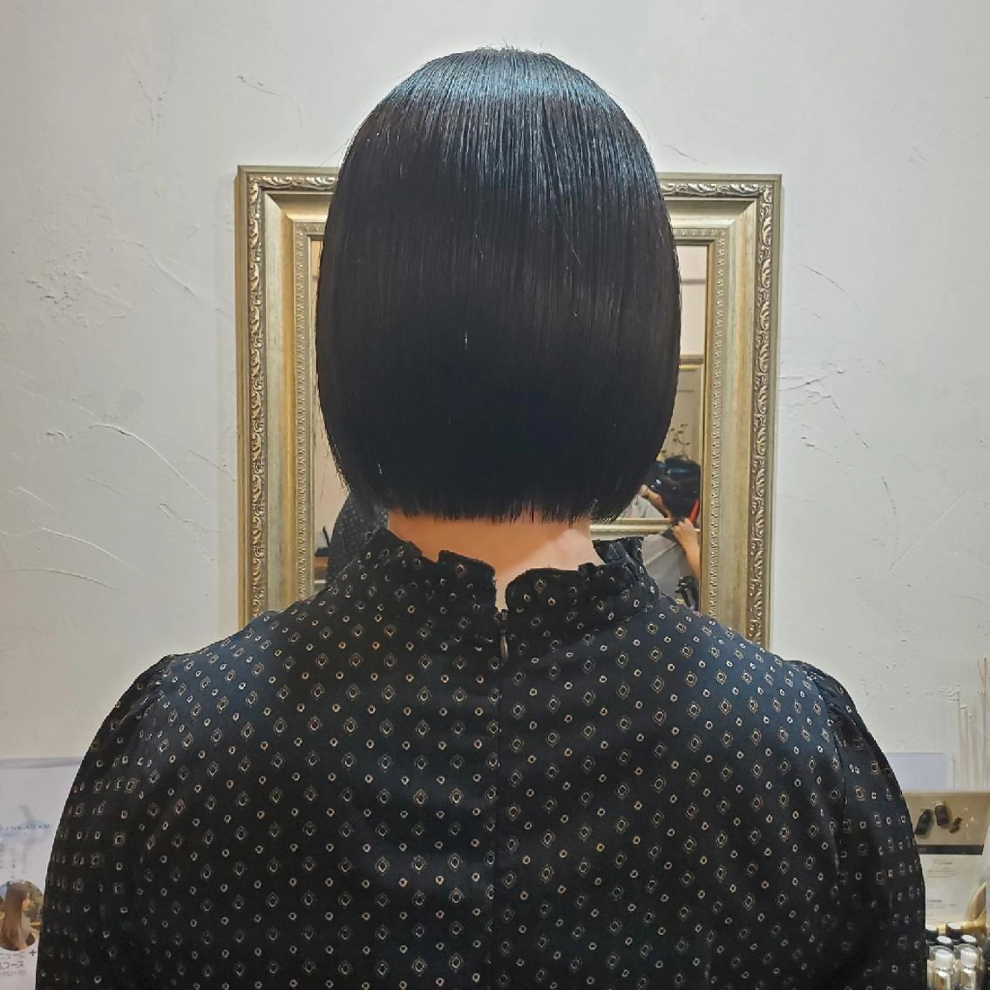 ショート カラー パーマ カット ヘアカラー 縮毛矯正 トリートメント 韓国レイヤー柔らかい 地毛風縮毛矯正／マツのヘアスタイル