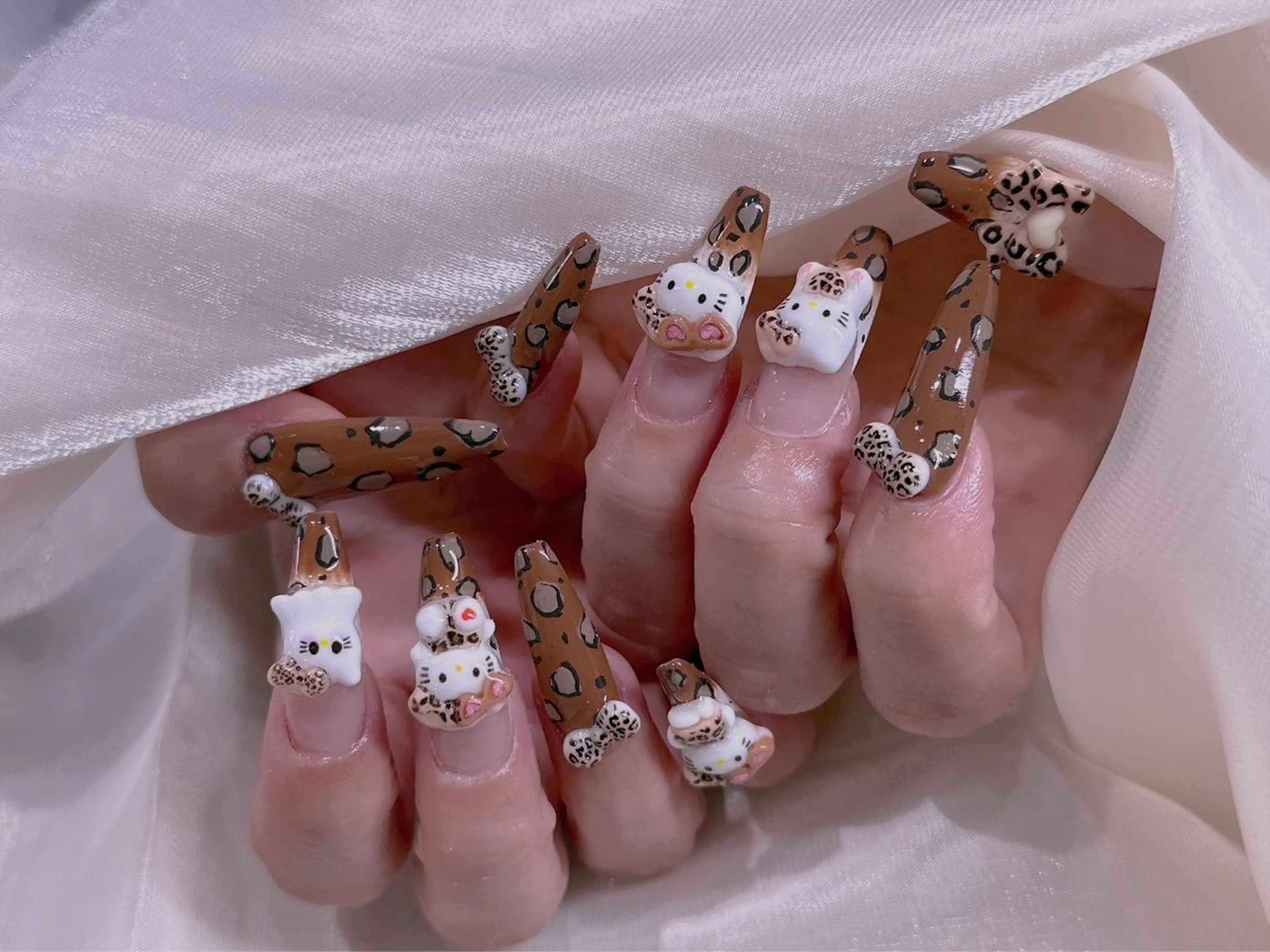 ネイル ハンドネイル リン リンのネイルデザイン