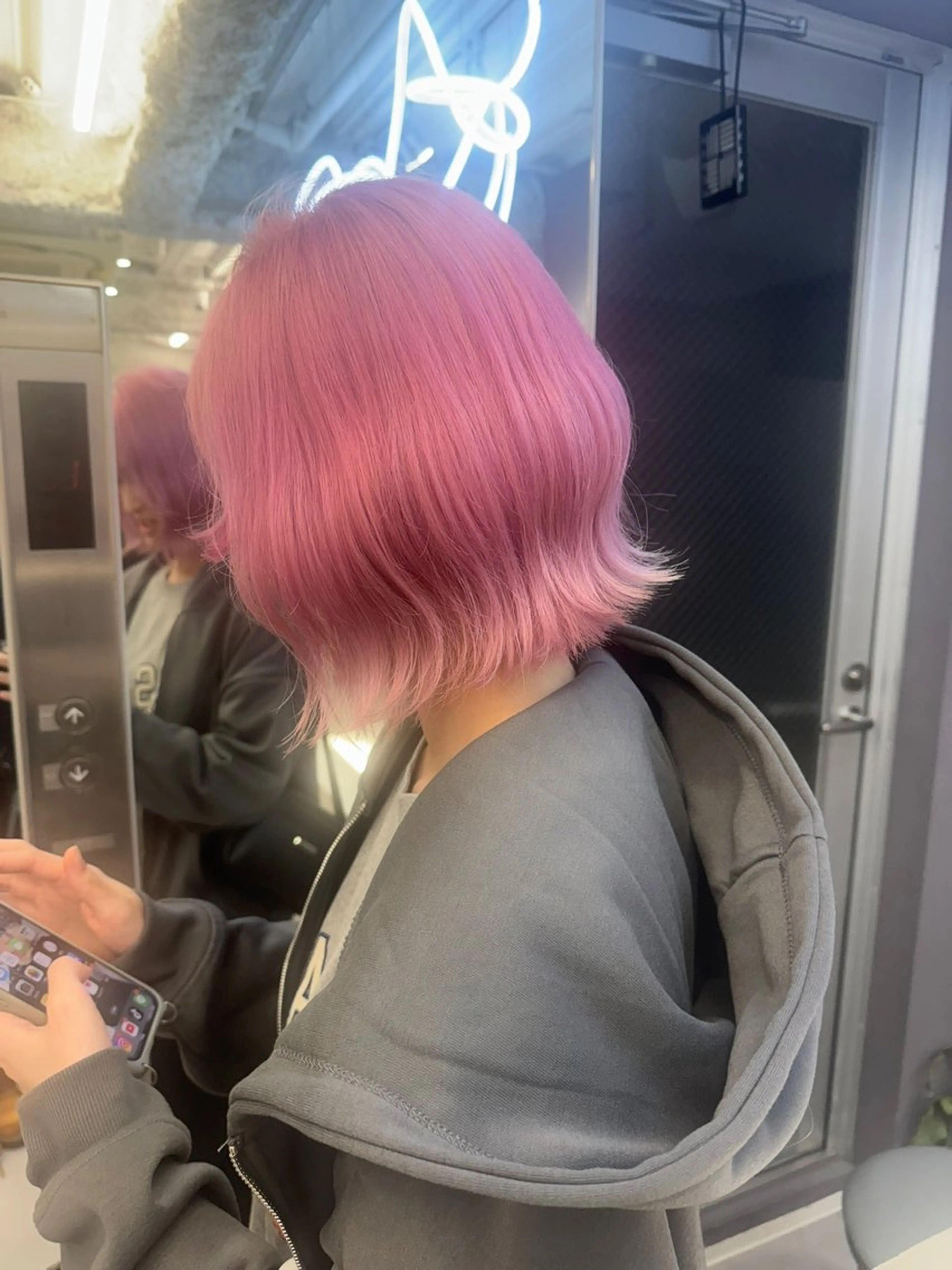 ショート カラー ブロンド ヘアカラー トリートメント ハイトーン/名古屋 Hinakiのヘアスタイル