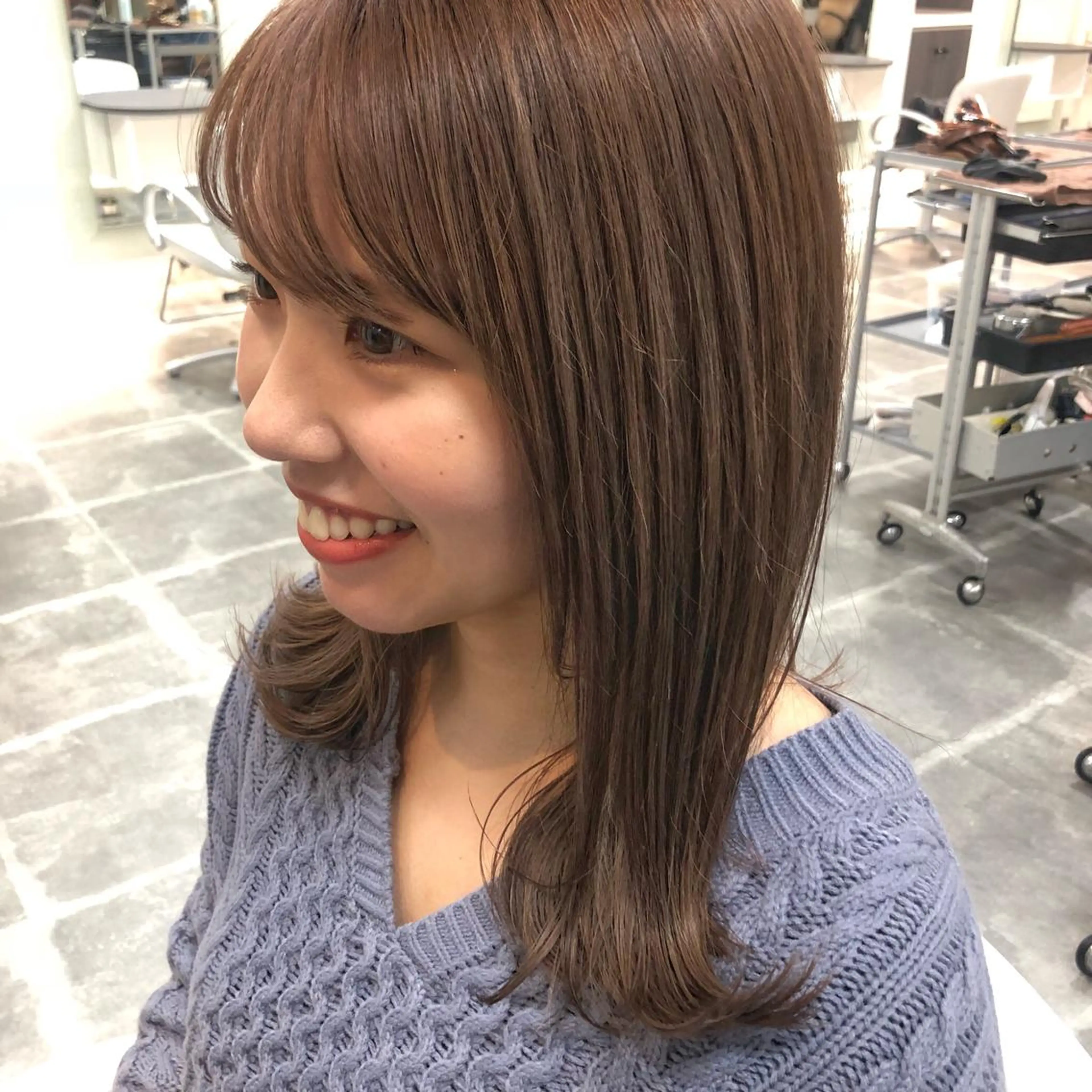 ミディアム カラー ヘアアレンジ ヘッドスパで脳を 整える✨chacoのヘアスタイル