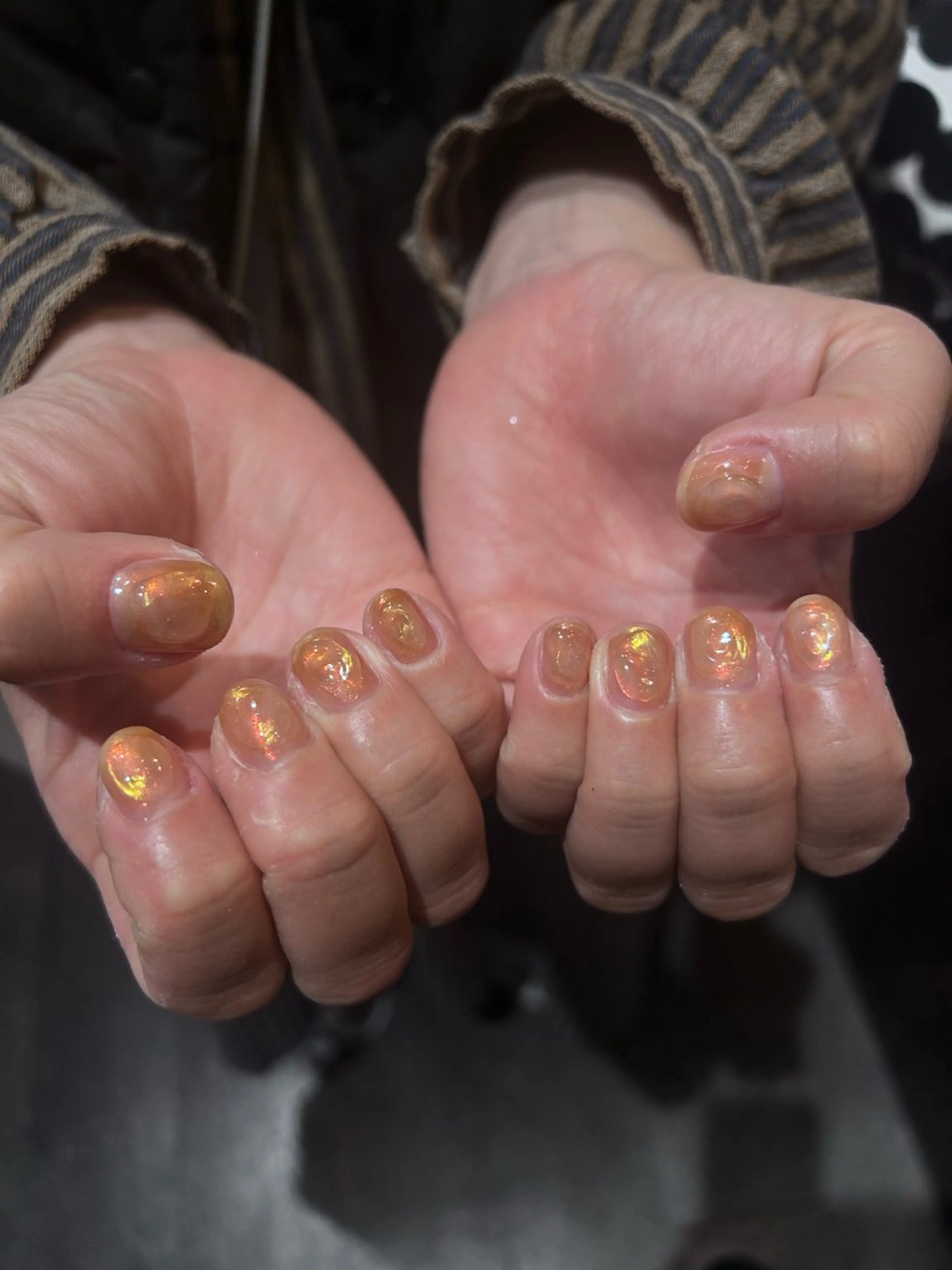 ネイル オレンジ 黄色 ハンドネイル Yarm As Etelのネイルデザイン