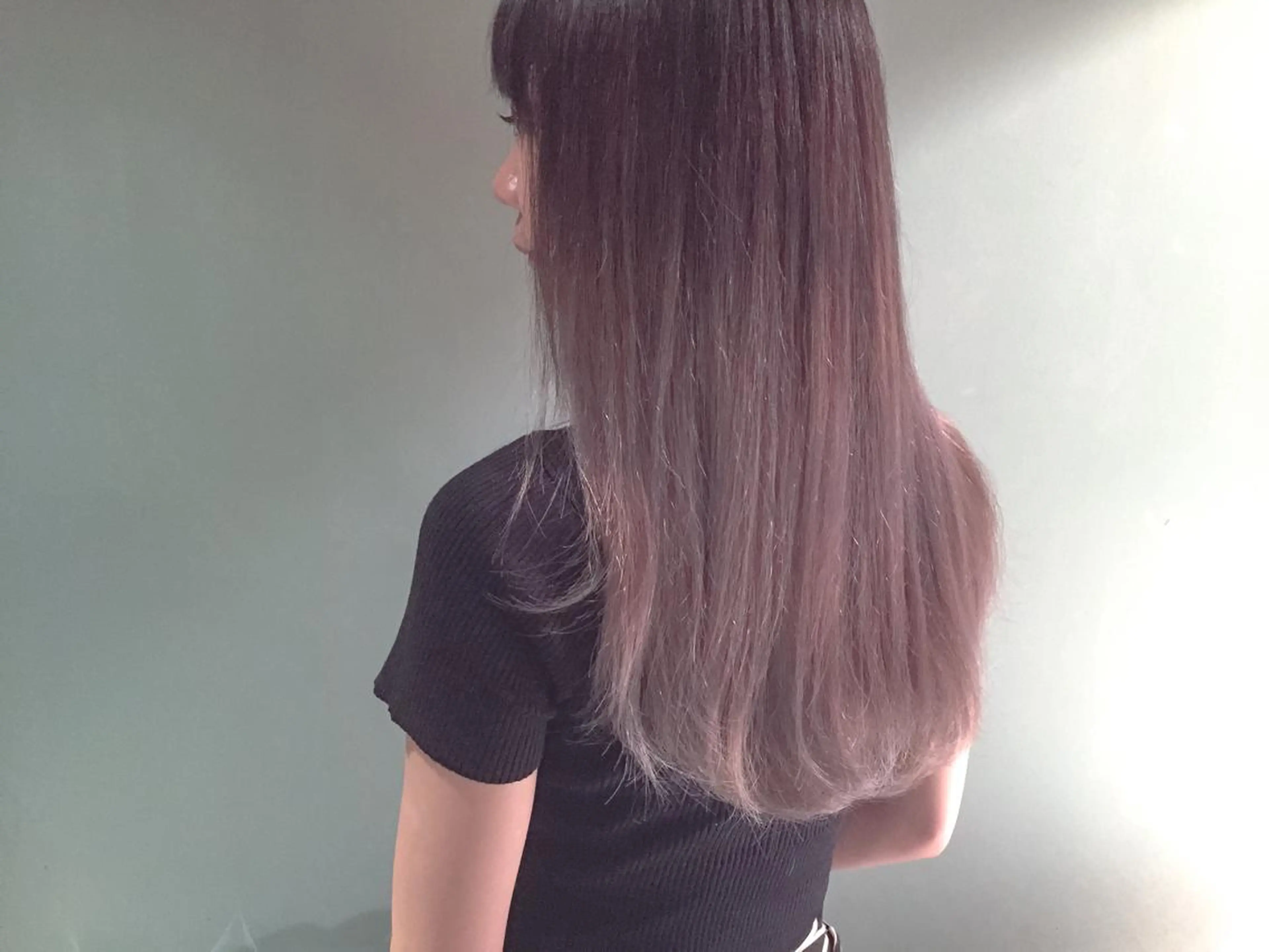 ロング カラー ブリーチ グラデーションカラー グレージュ salonF 🔸hamaのマツエク・マツパデザイン