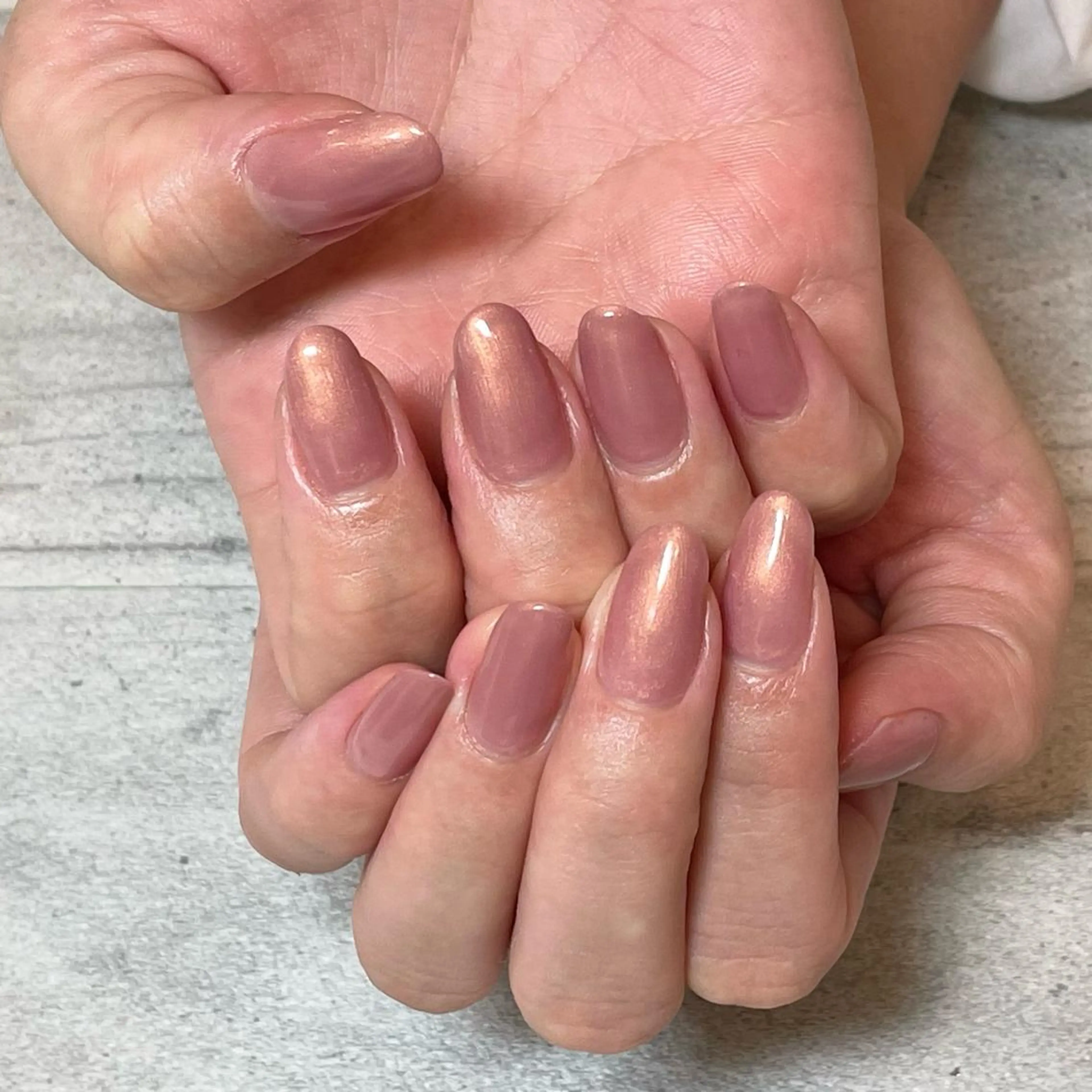 ネイル ワンカラーネイル CHOUETTE Shioriのネイルデザイン