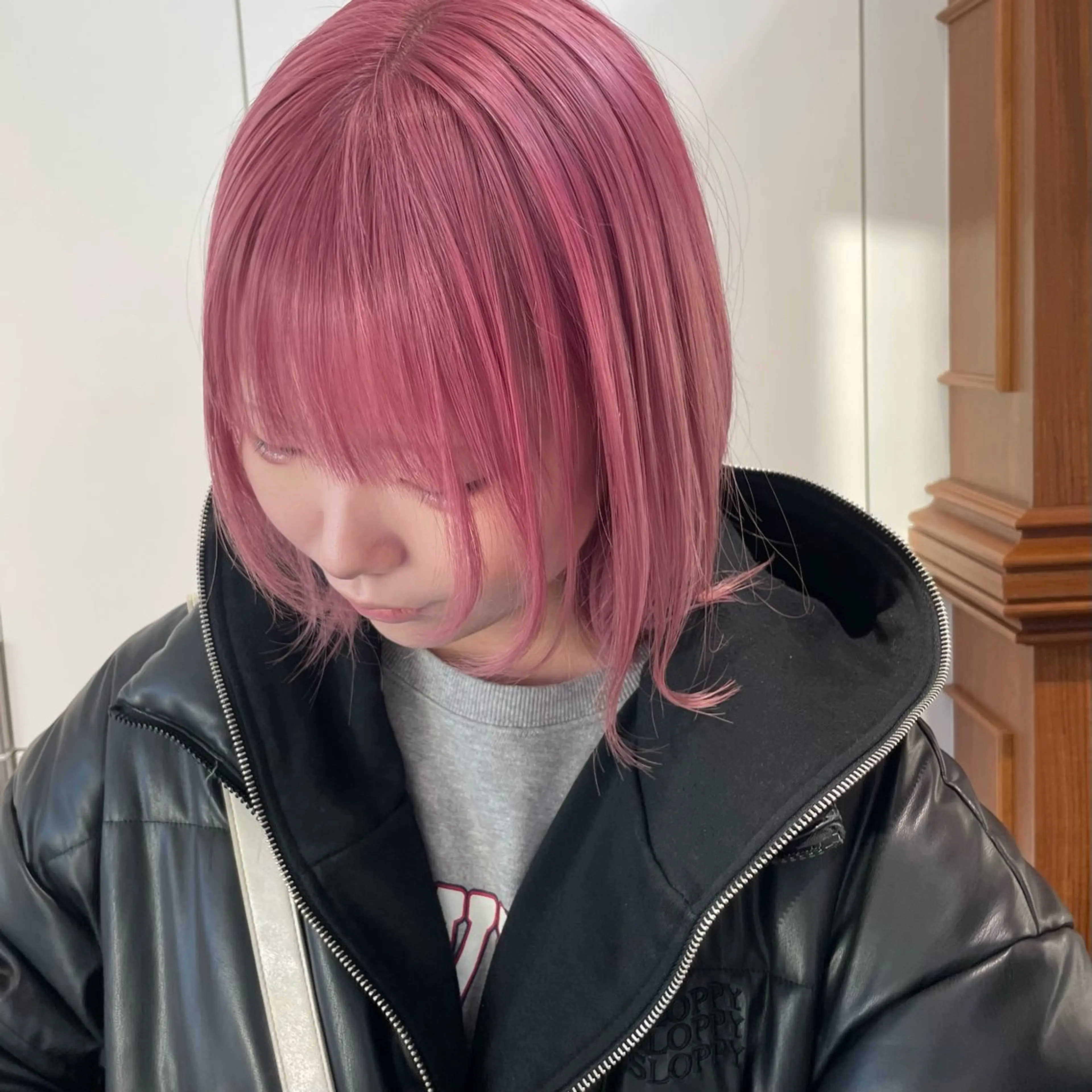 ショート カラー ブリーチ ハイトーンカラー ボブ 髪質改善 韓国風ヘア カット ヘアカラー トリートメント レイヤー/ブリーチ ♥️【木坂 桃歌】のヘアスタイル