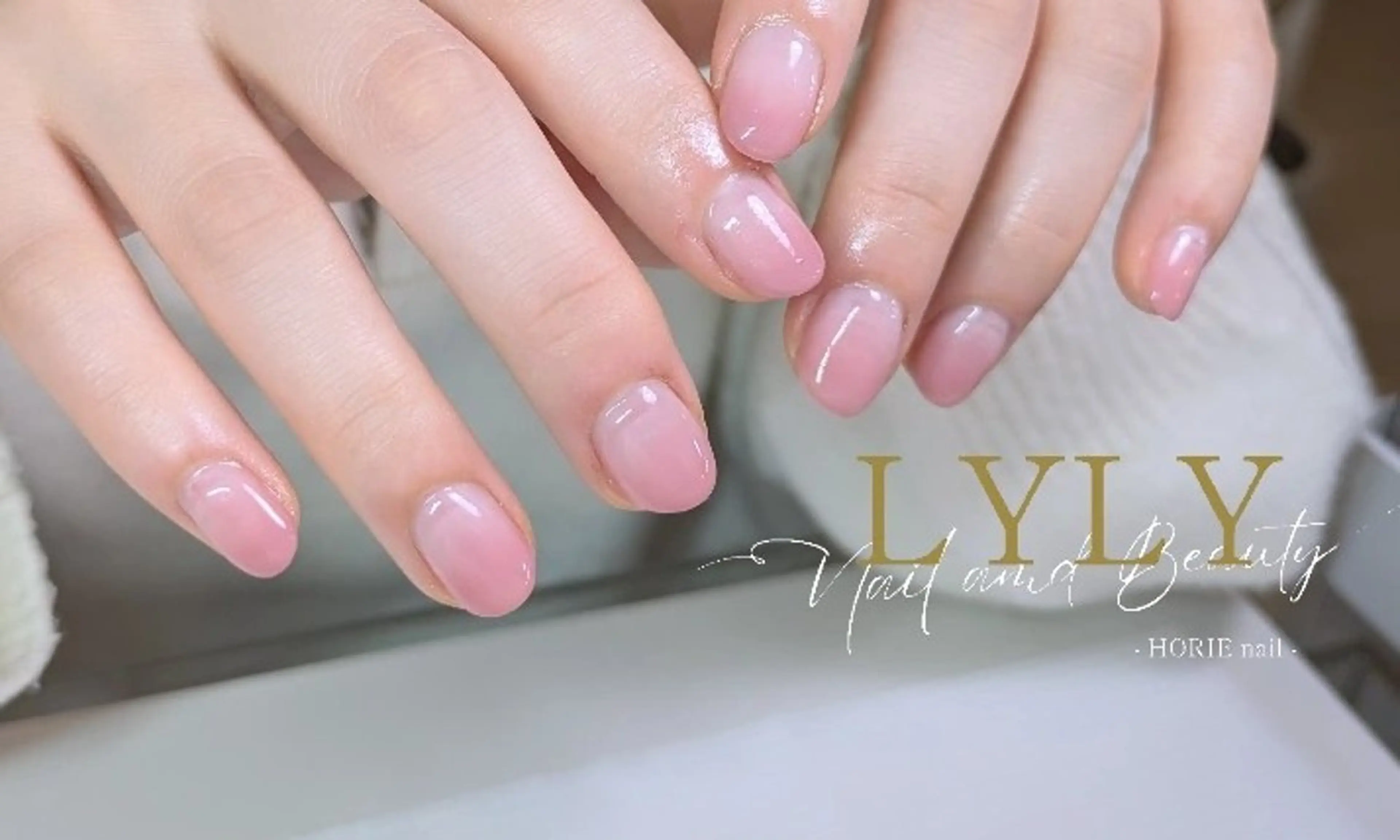 ネイル グラデーション ピンク 春ネイル LYLY ✾ai✾のネイルデザイン