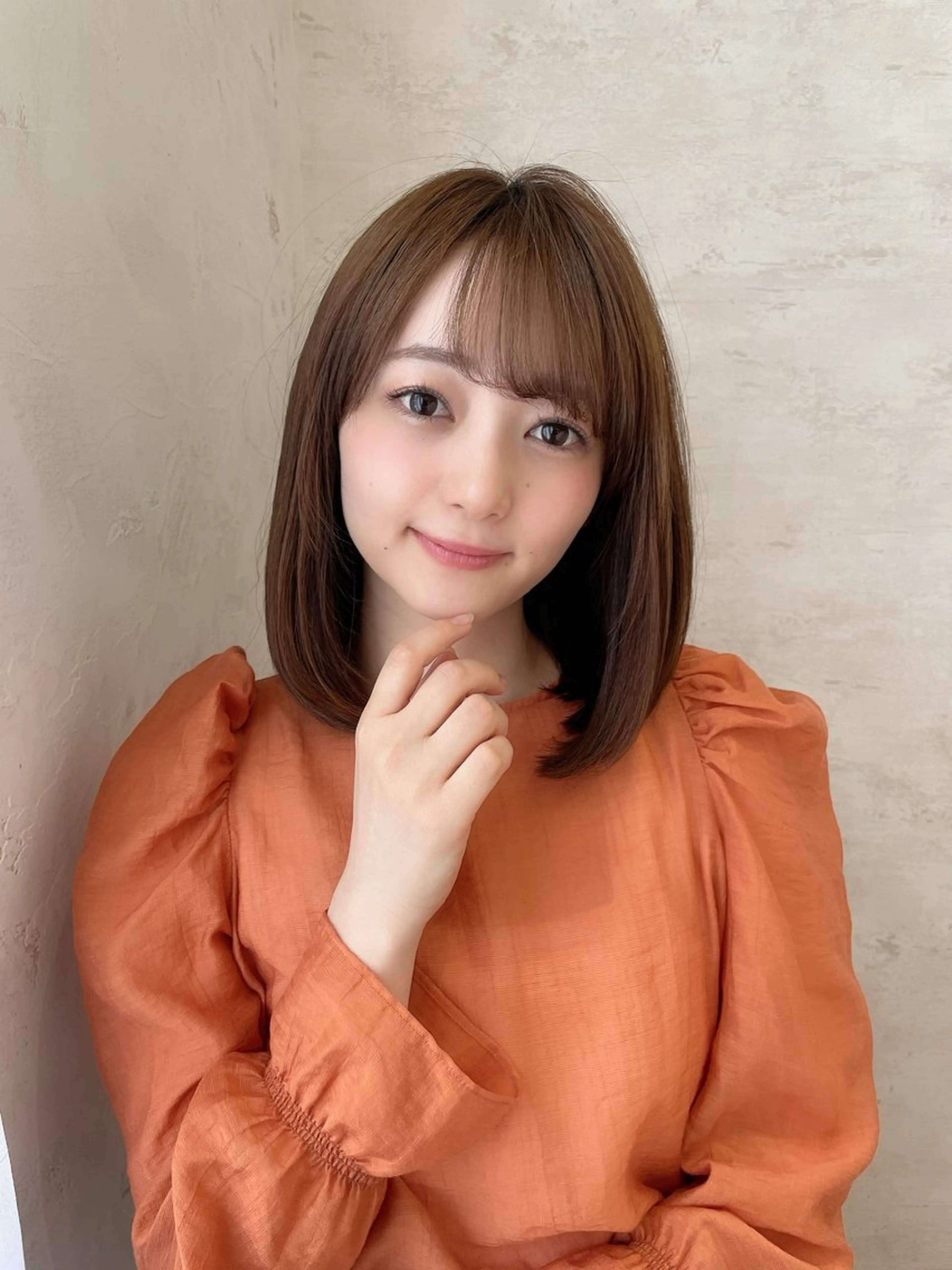 ミディアム カラー カット ヘアカラー トリートメント 酒井 里穂のヘアスタイル