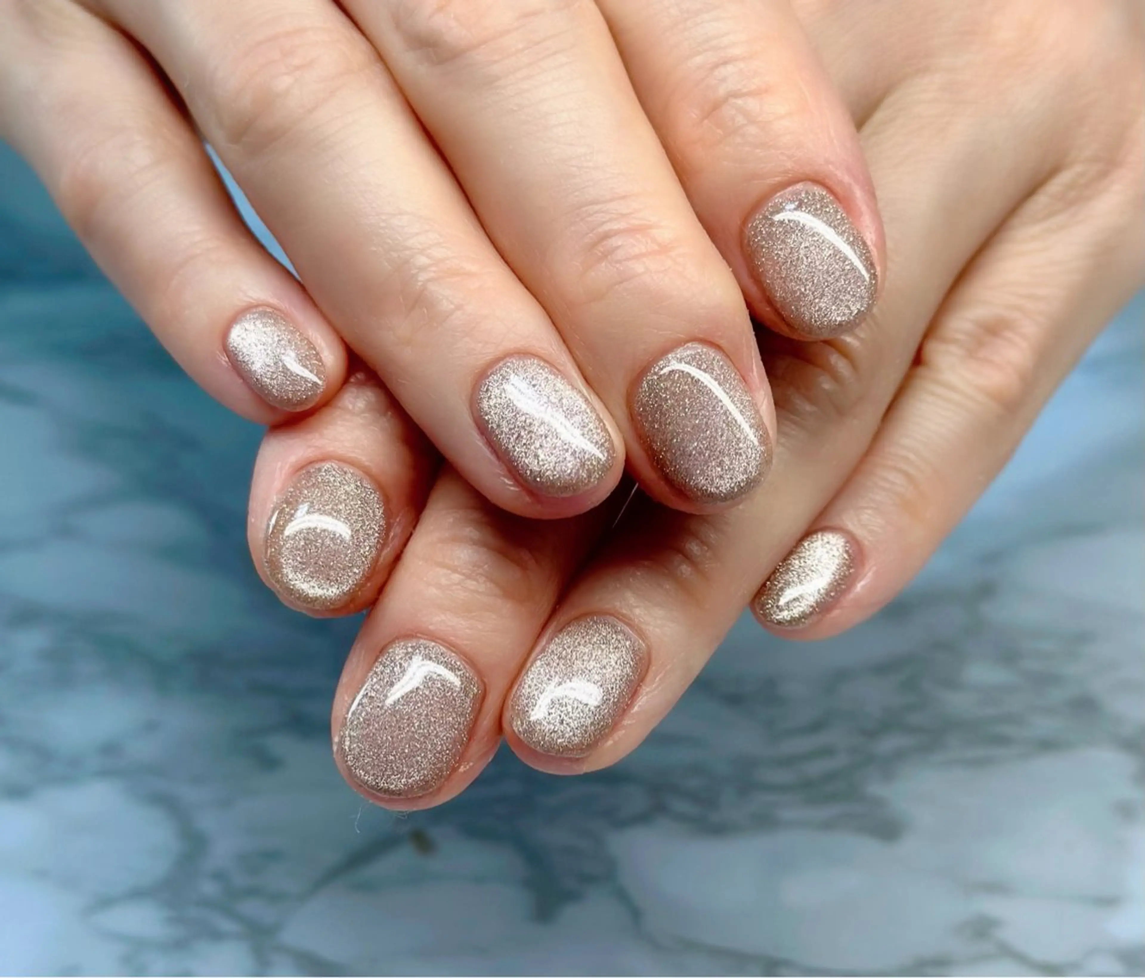 ネイル マグネットネイル ニュアンスネイル ワンカラーネイル 春ネイル M.N_ nailのネイルデザイン