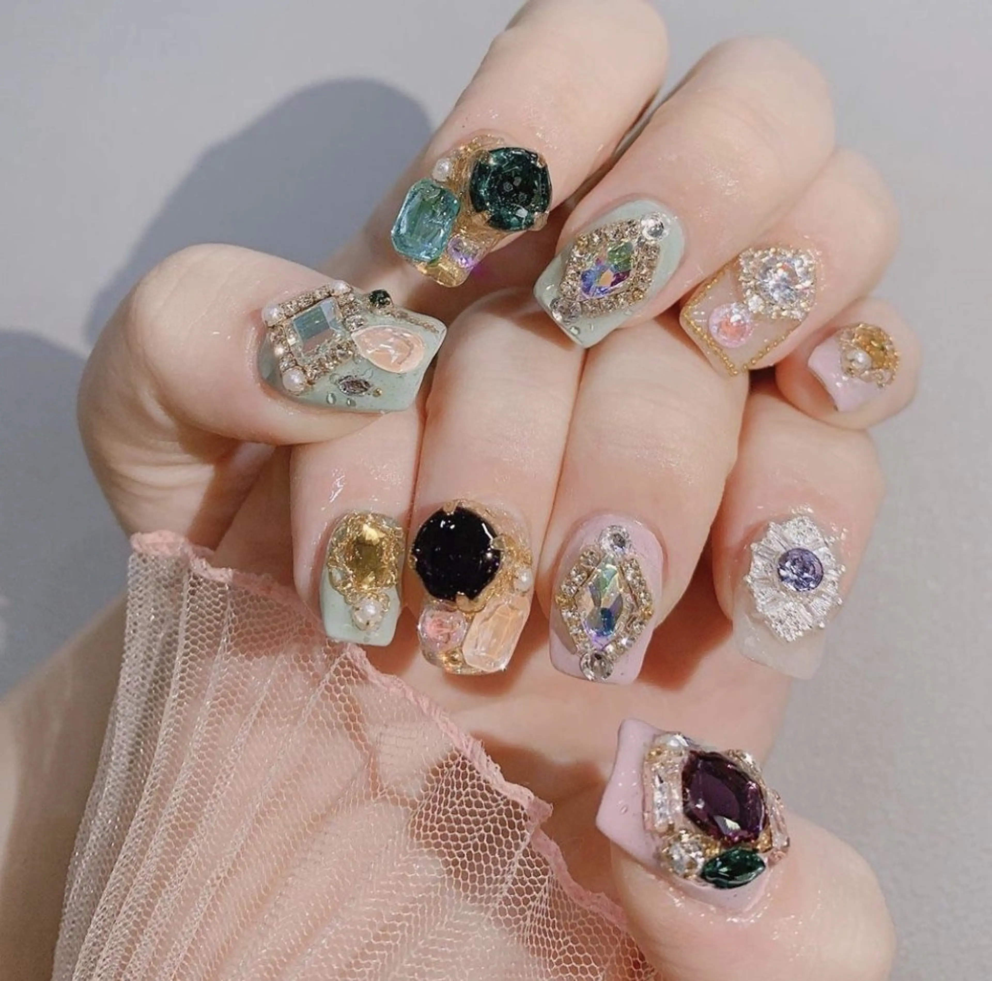ミディアム T&D NailSalonのネイルデザイン