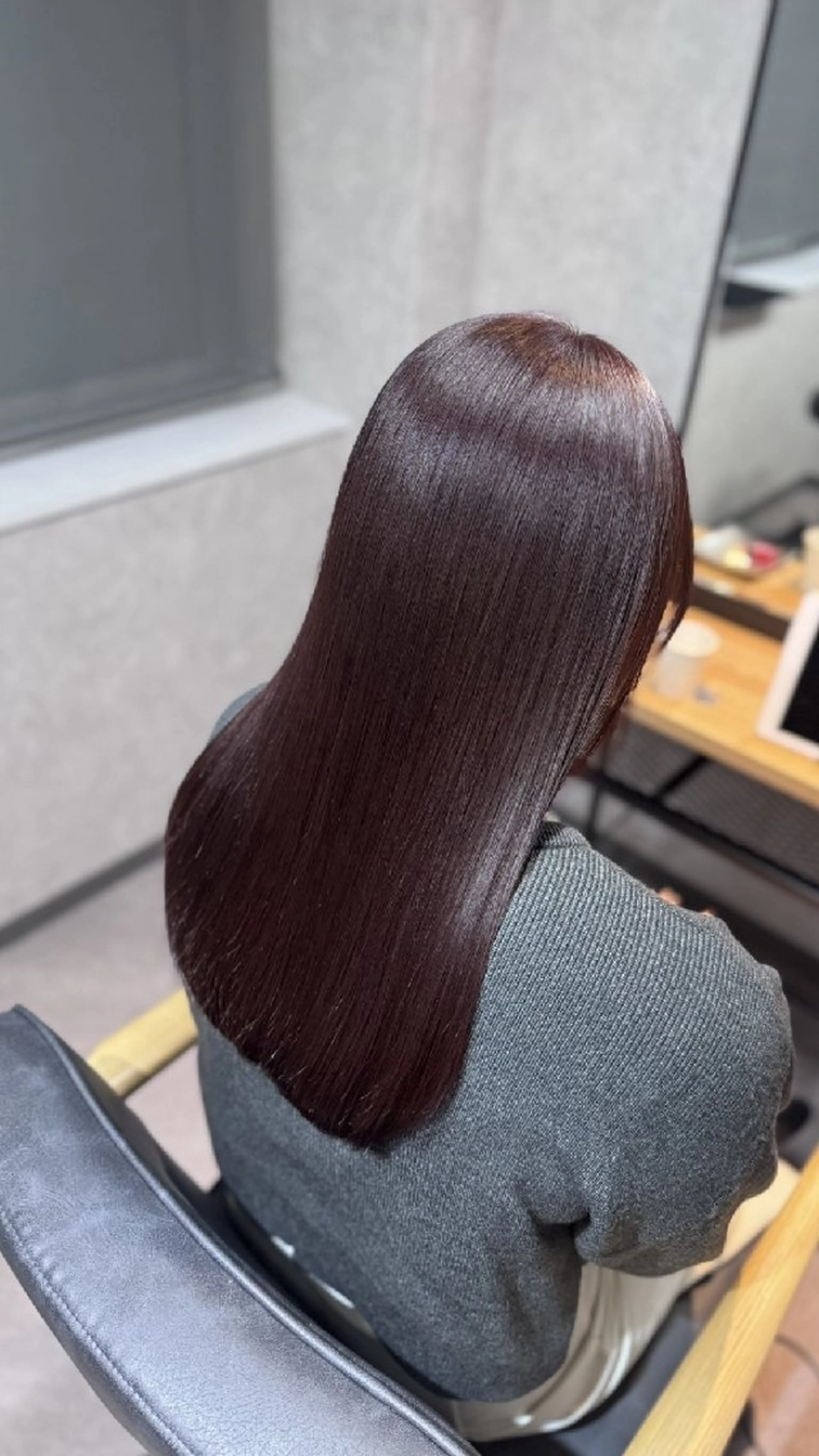 カラー ヘアカラー トリートメント chelien所属・髙橋 こゆきのヘアスタイル