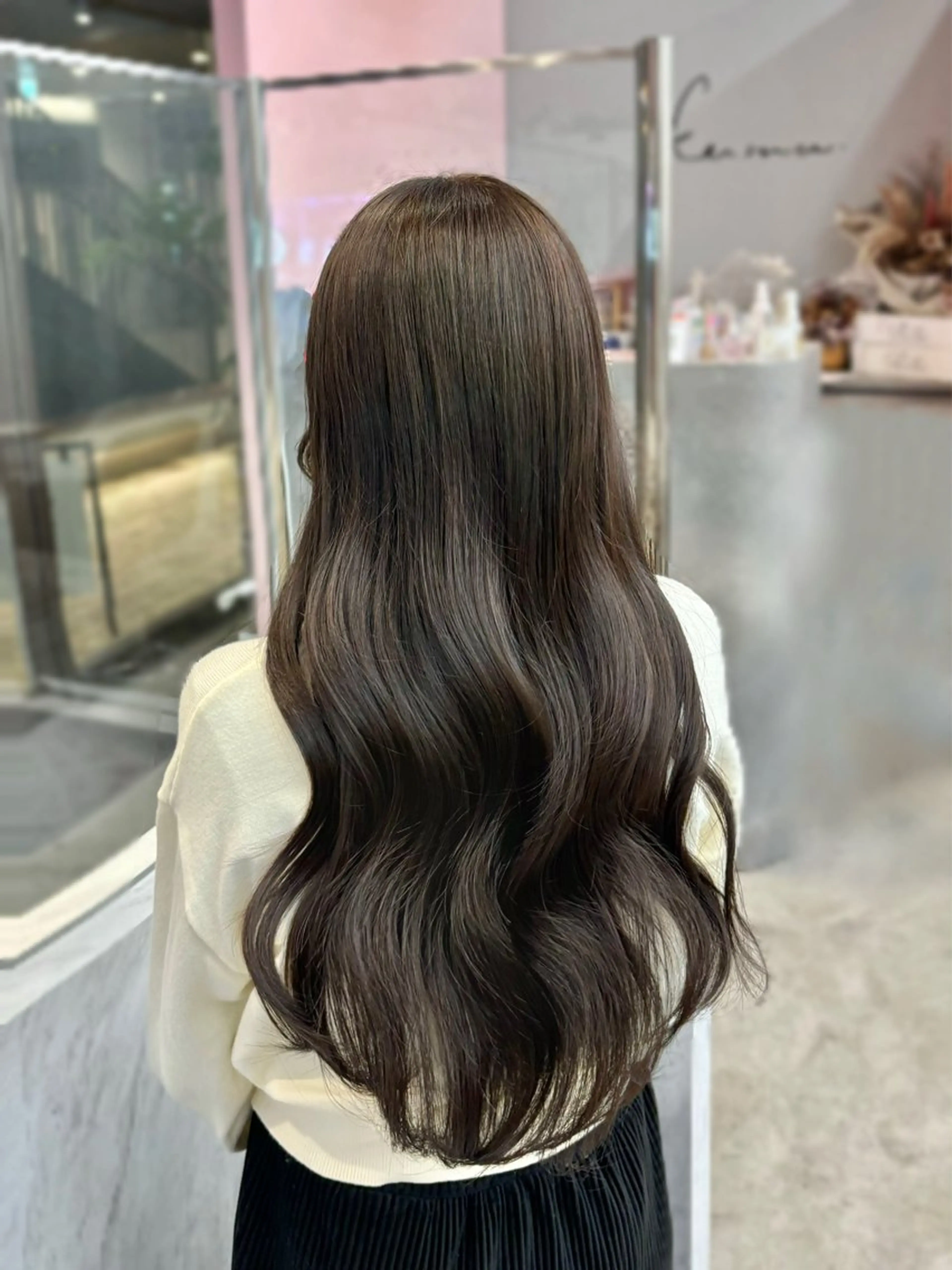 ロング カラー カット ヘアカラー 𝒎𝒐𝒆🩰 名駅/ヘアメ/暖色♡のヘアスタイル