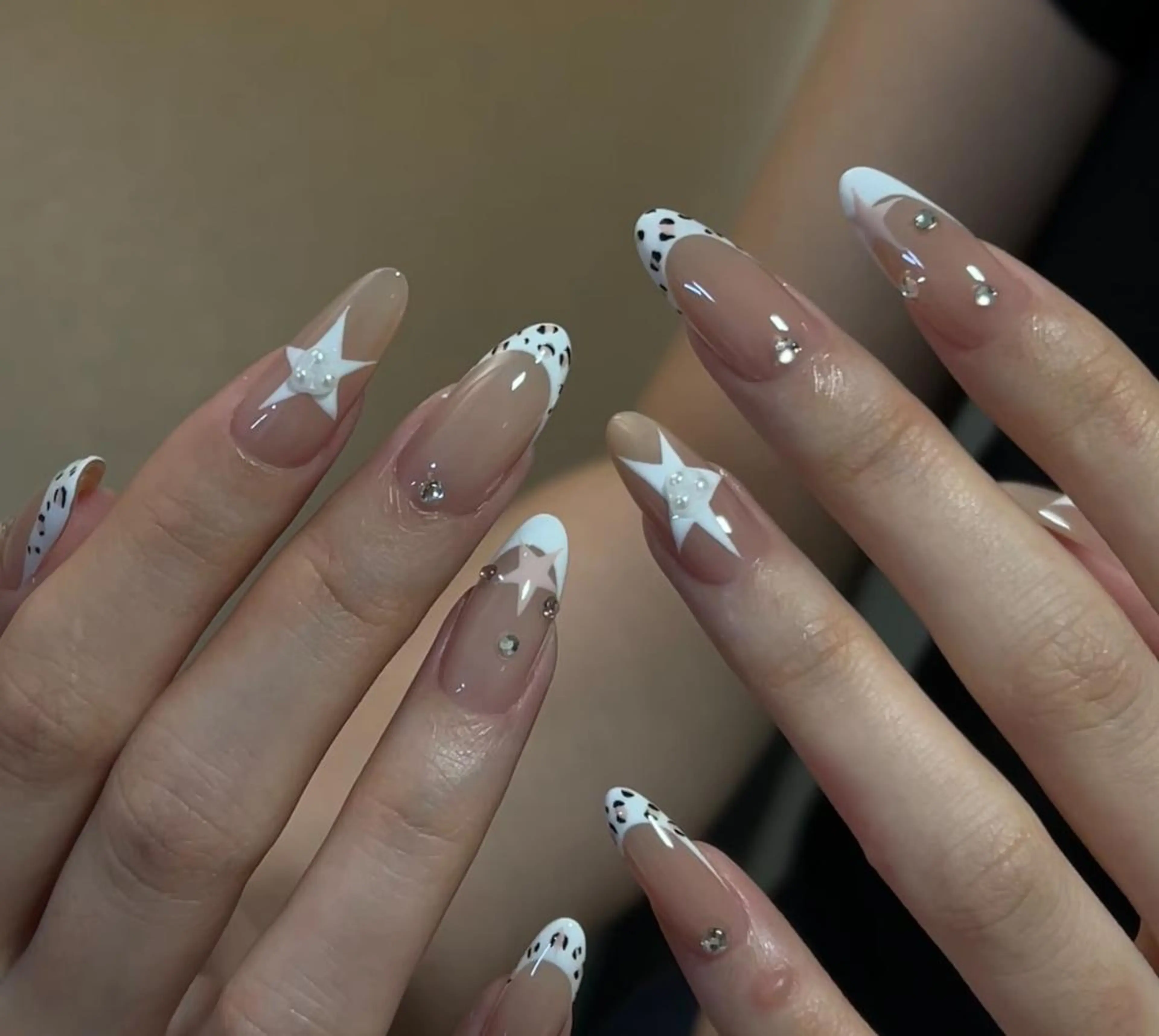ネイル ハンドネイル 🎀 KiKi_nailのネイルデザイン