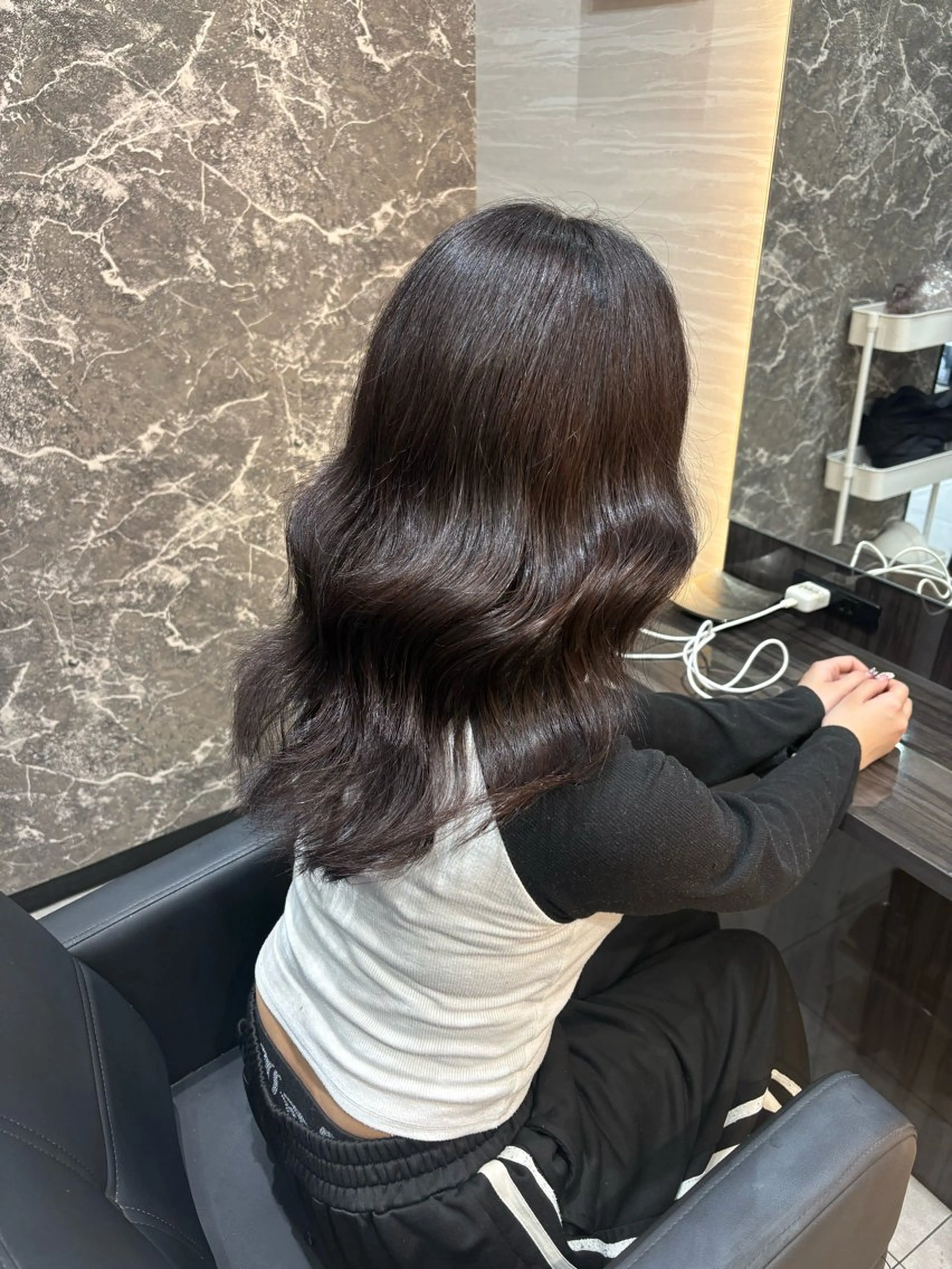 セミロング カラー lapis misakiのヘアスタイル