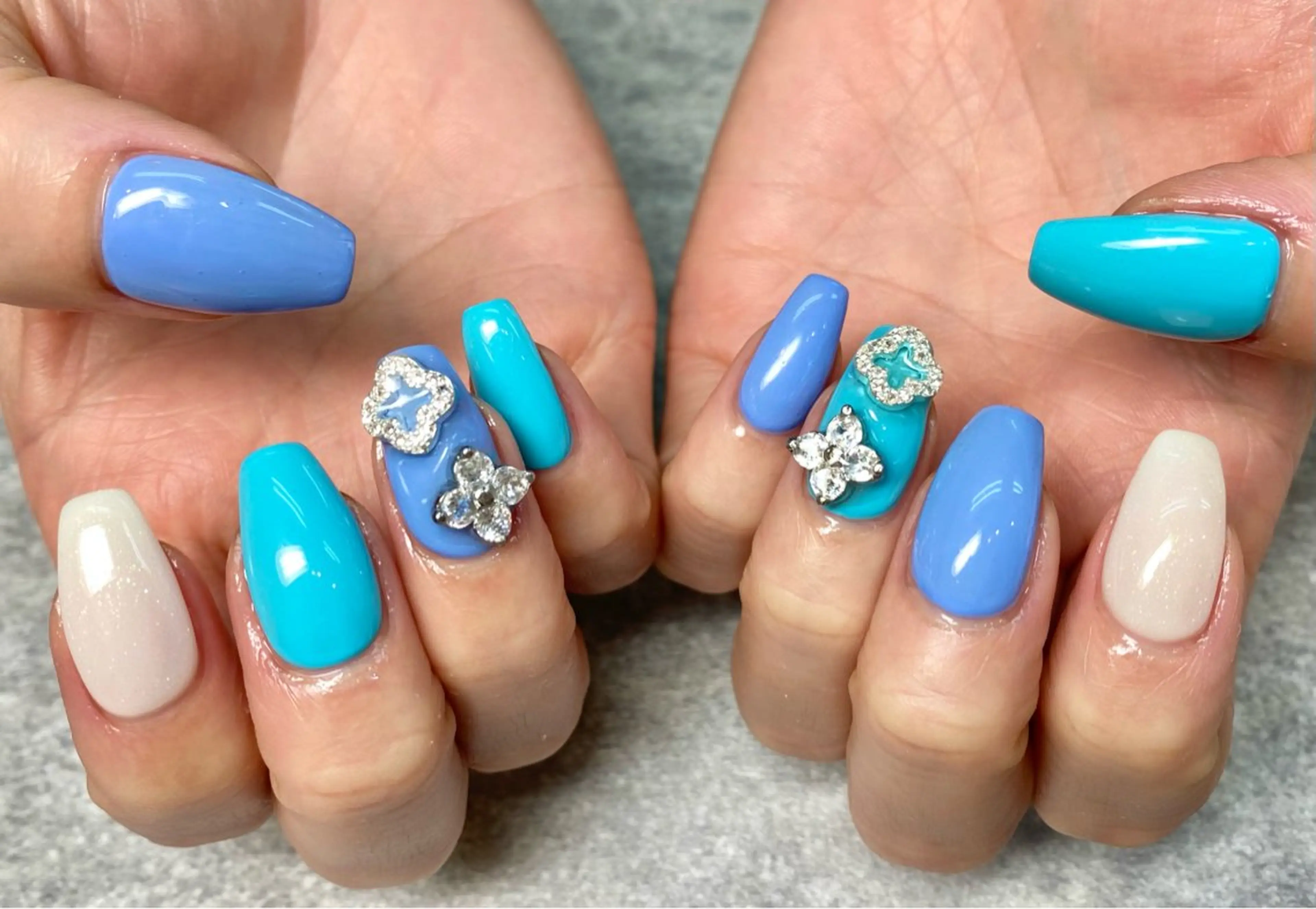 ネイル Jebel Beauty Miuの眉毛・アイブロウイメージ