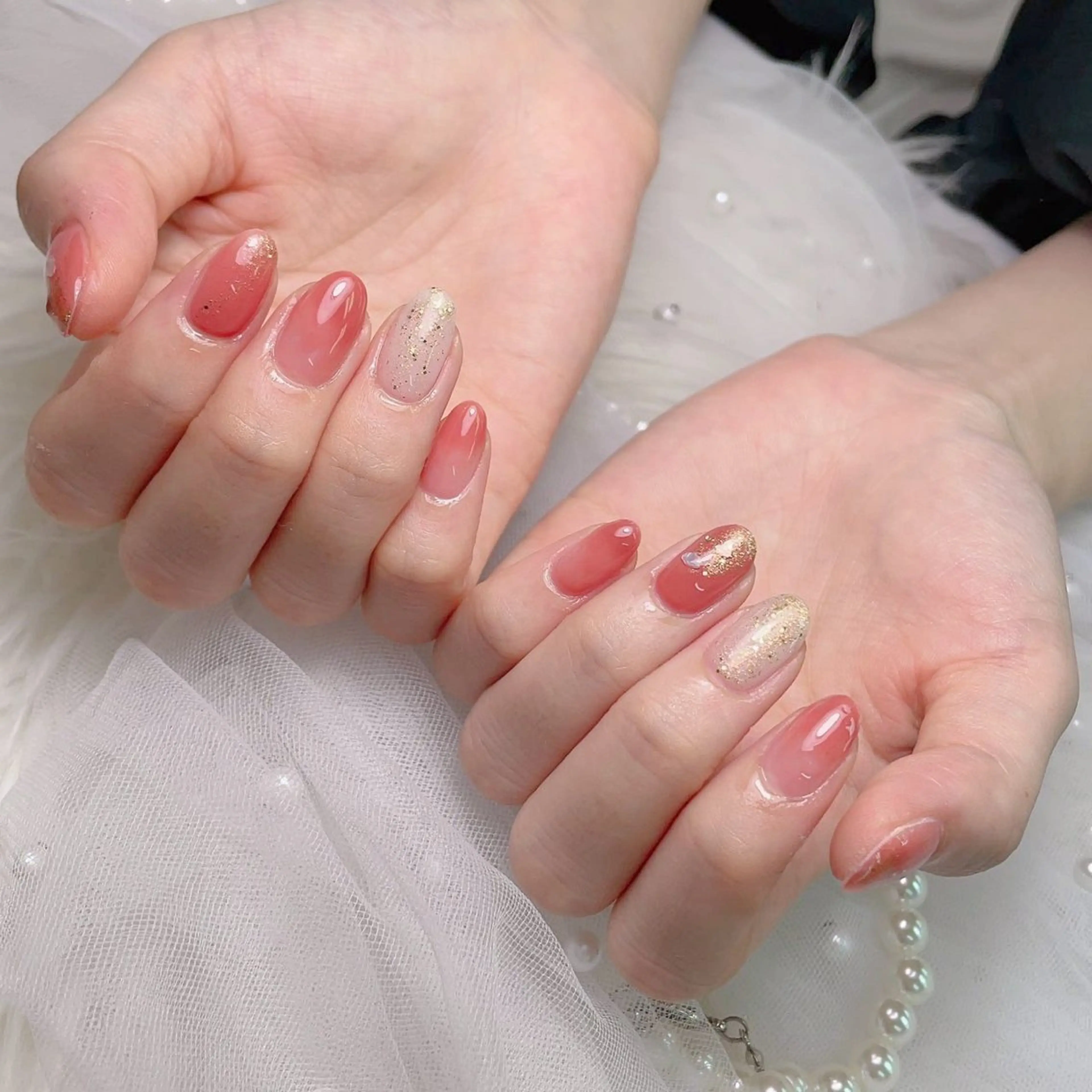 ネイル チークネイル フレンチネイル ジェルネイル マグネットネイル 持ち込み lucky nail 歌舞伎町のネイルデザイン