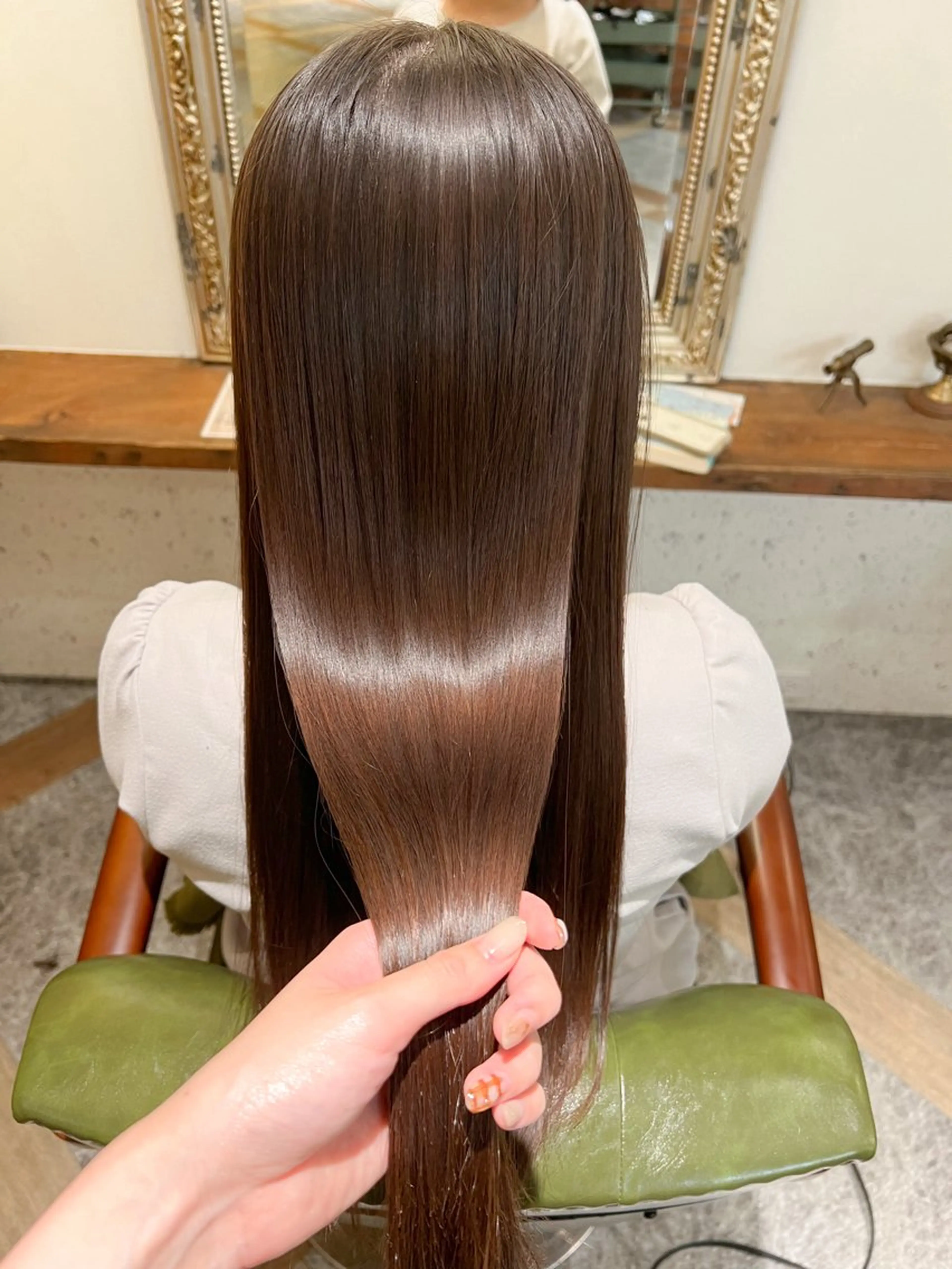 ロング カット ヘアカラー トリートメント 美容室moon所属・韓国スタイル🇰🇷 annaのヘアスタイル