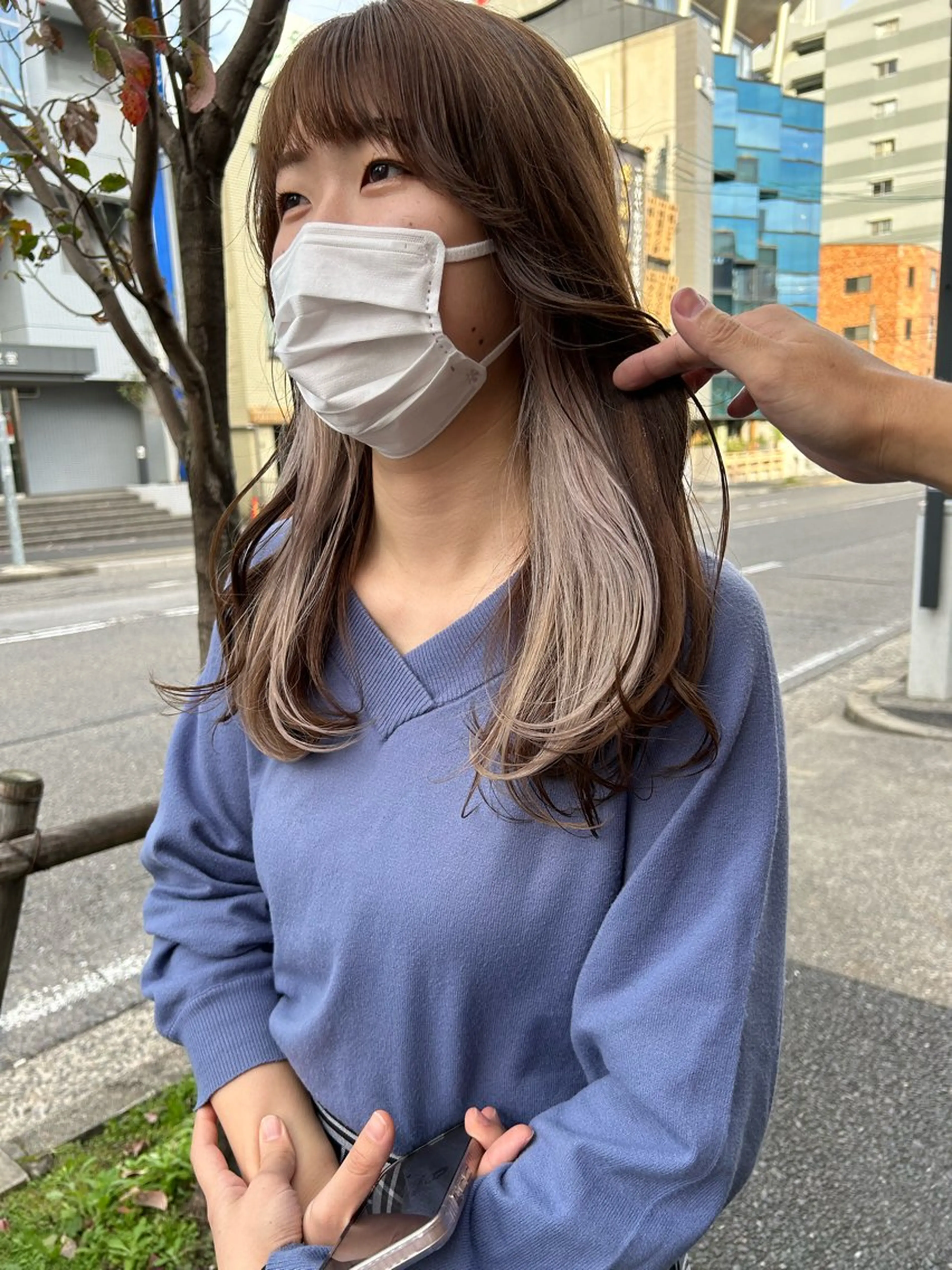 ロング カラー ベージュカラー ホワイトベージュ 顔周りカット レイヤーカット 🍀透明感抜群🍀/ ハイトーンカラーのヘアスタイル