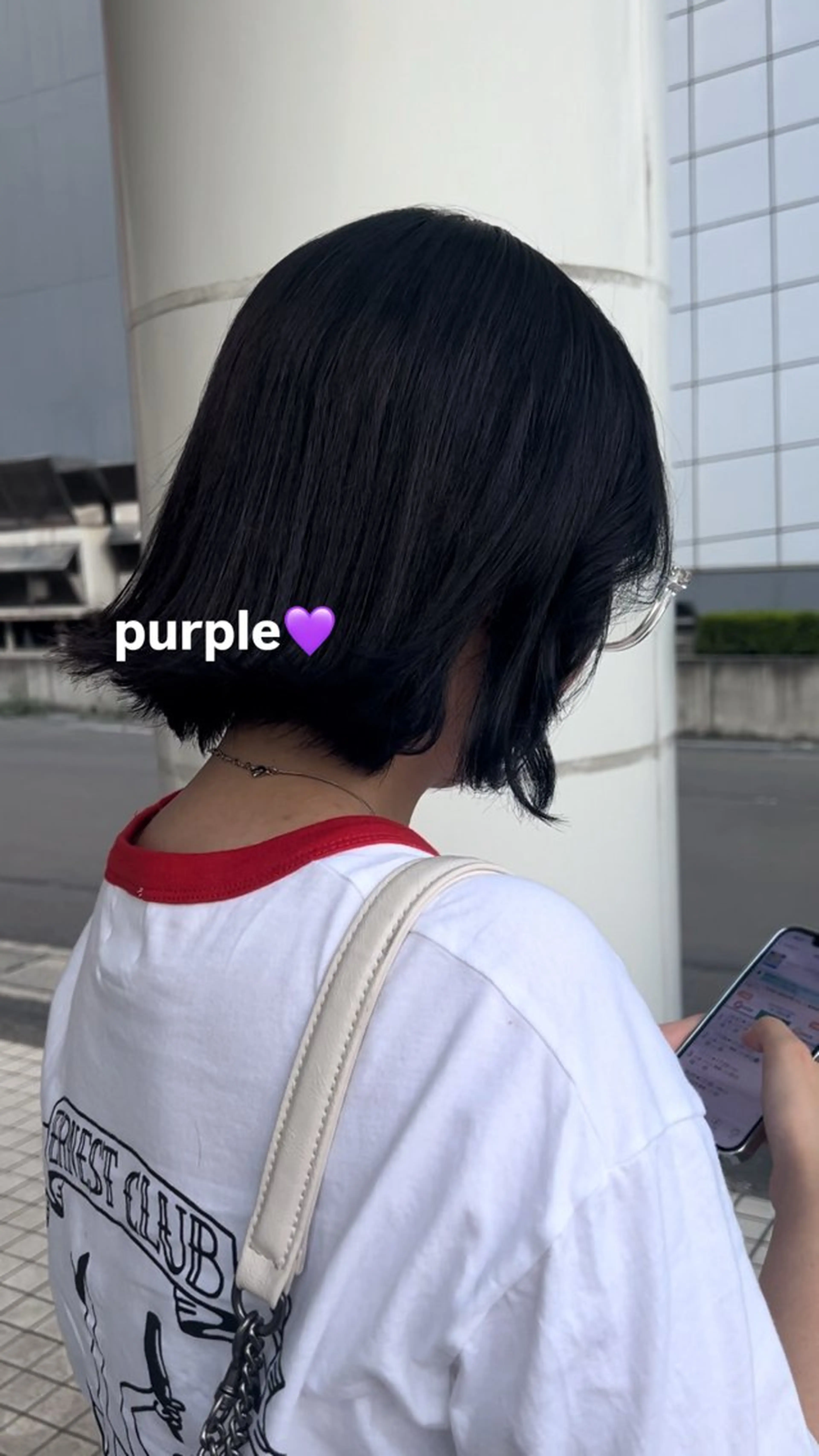 ショート カラー 鳴海 美海のヘアスタイル