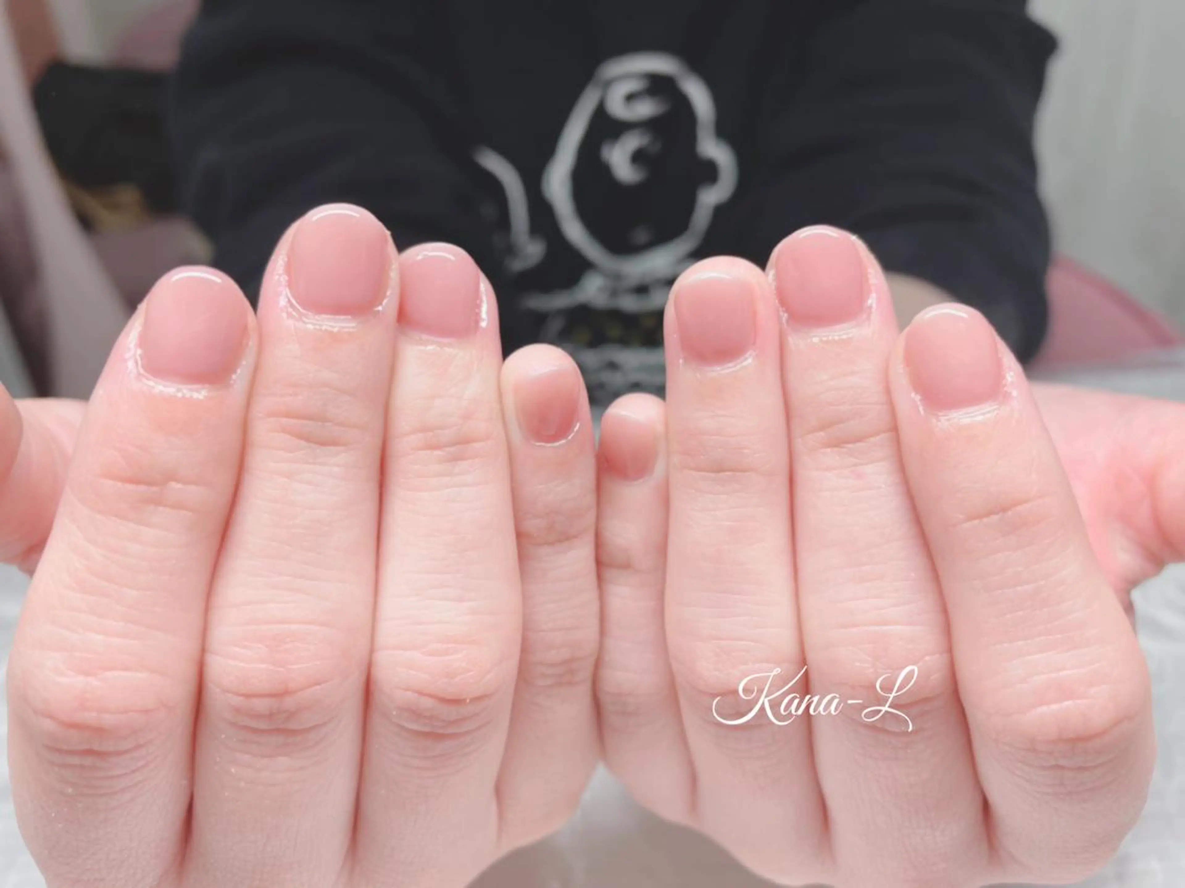 カラー ネイル ワンカラーネイル 芦辺 香奈のネイルデザイン