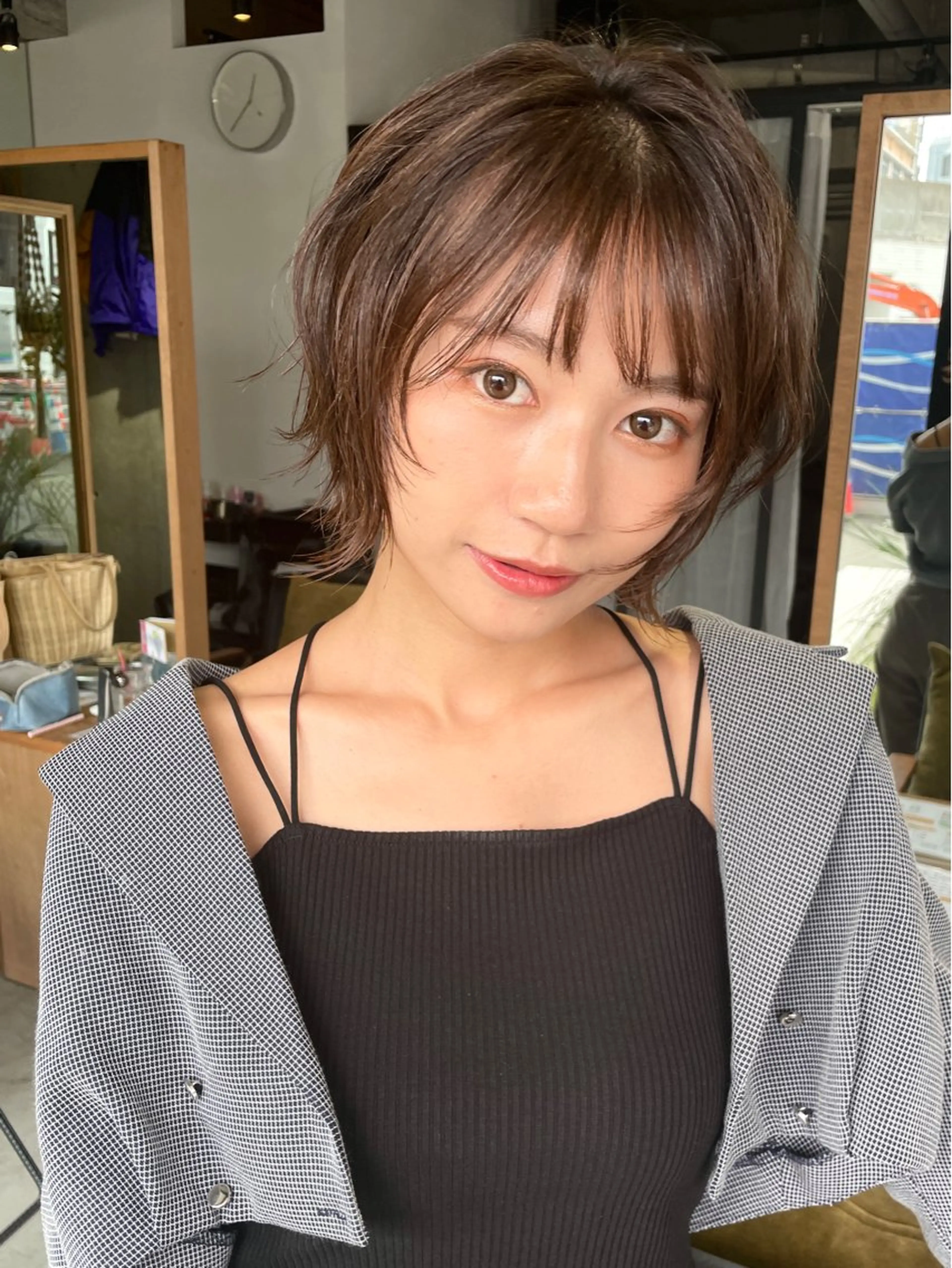 ショート カラー カット ヘアカラー トリートメント FERIA池田 田岡啓佑のヘアスタイル